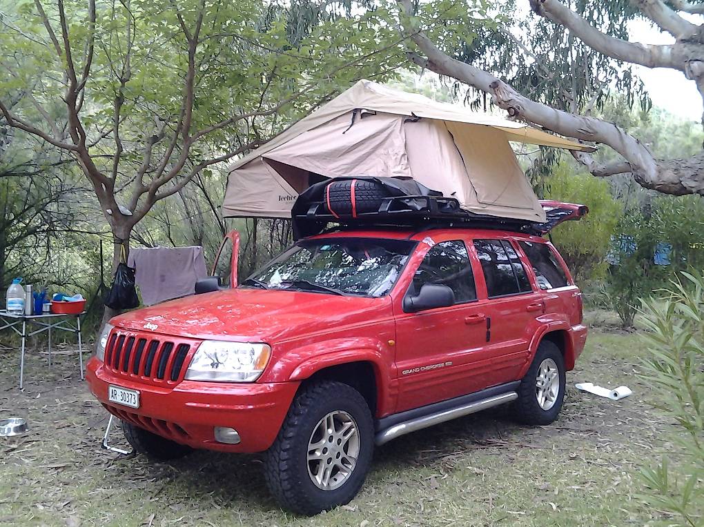 JEEP Grand Cherokee-image-1