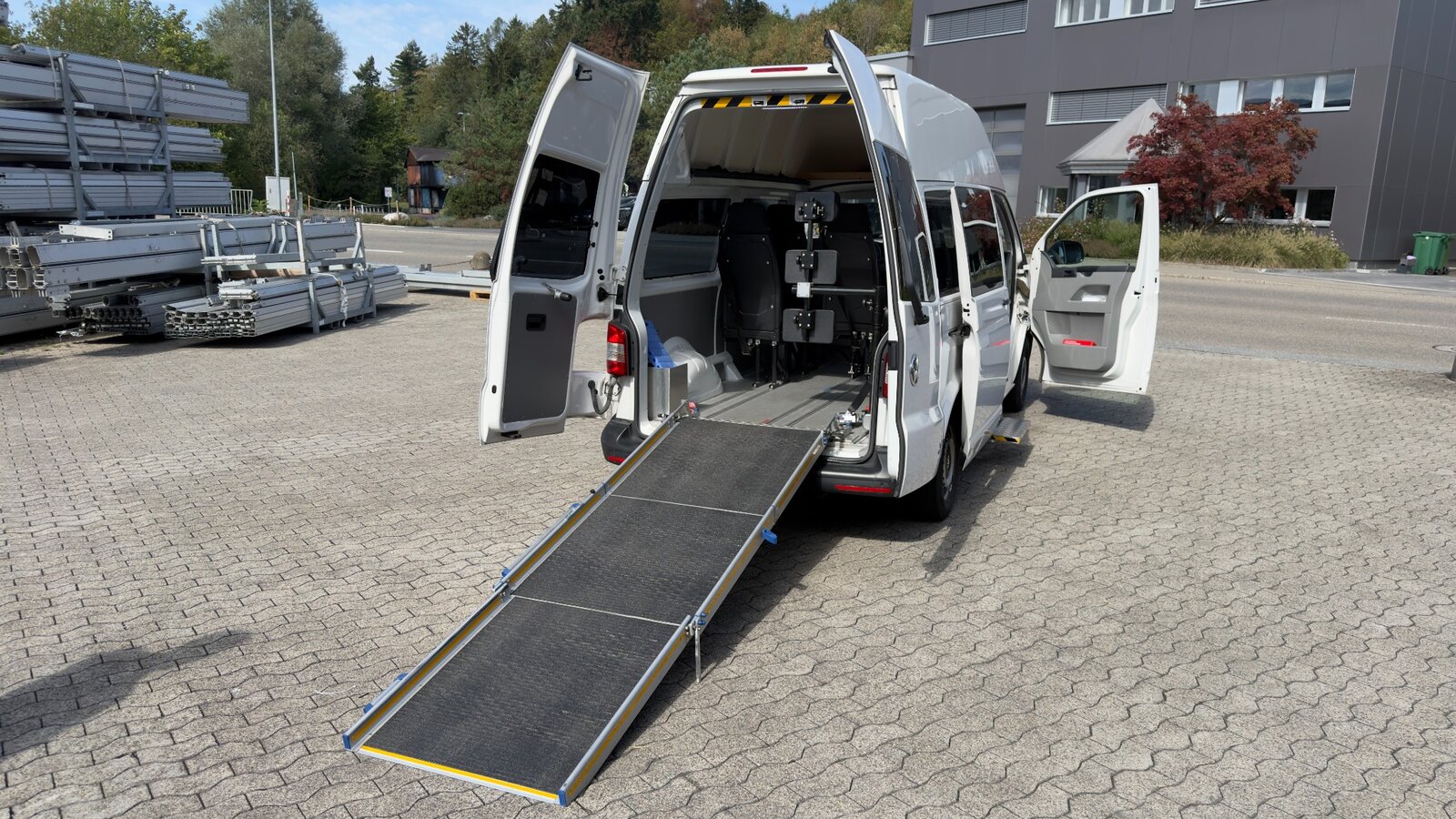 VW T5 2.0 TDI BMT DSG-image-13