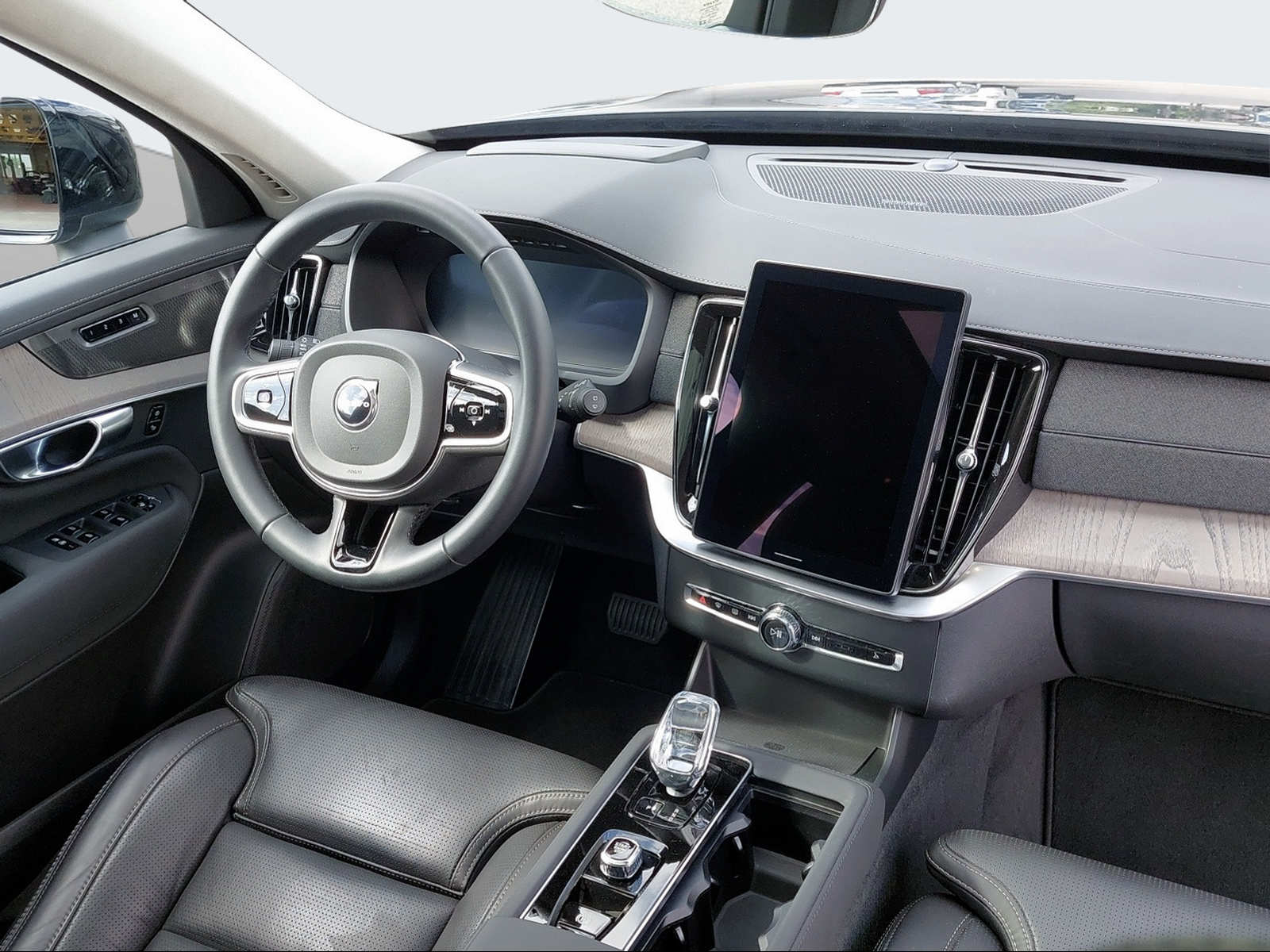 VOLVO XC90 2.0 T8 TE Ultra Dark eAWD-image-15