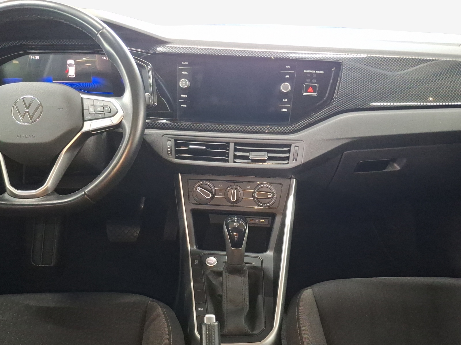 VW Polo 1.0 TSI Life DSG-image-10