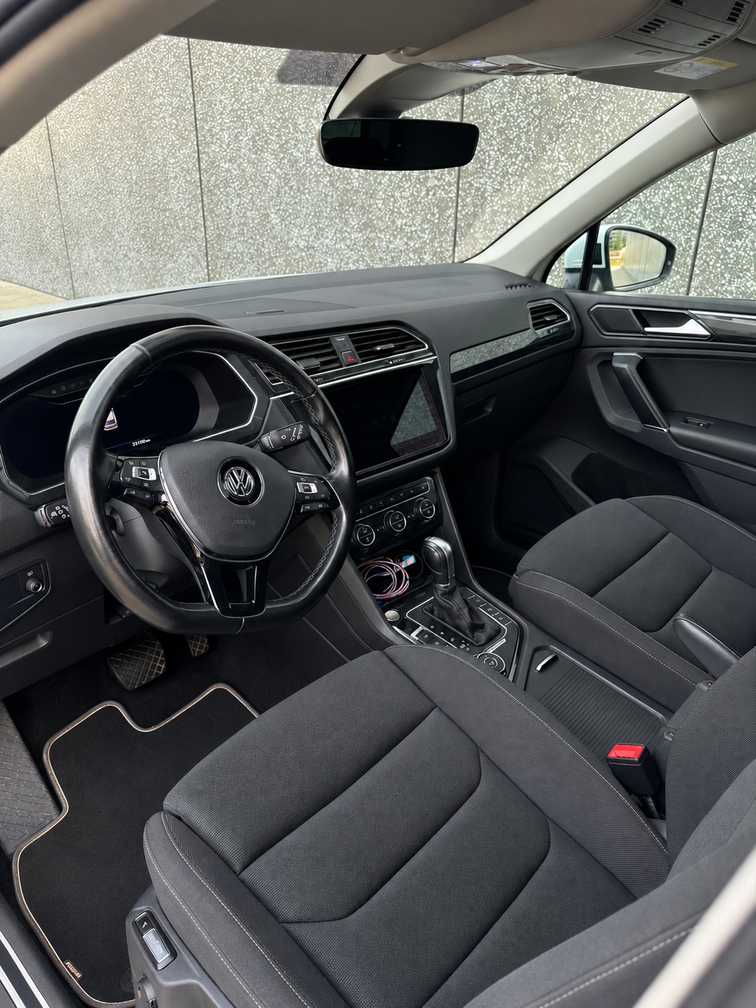 VW 2.0 TDI SCR Comfortline DSG-image-5