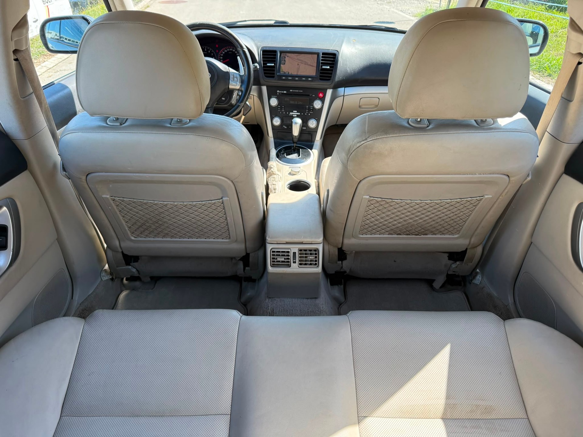 SUBARU Outback 3.0R AWD H6 Automatic-image-7