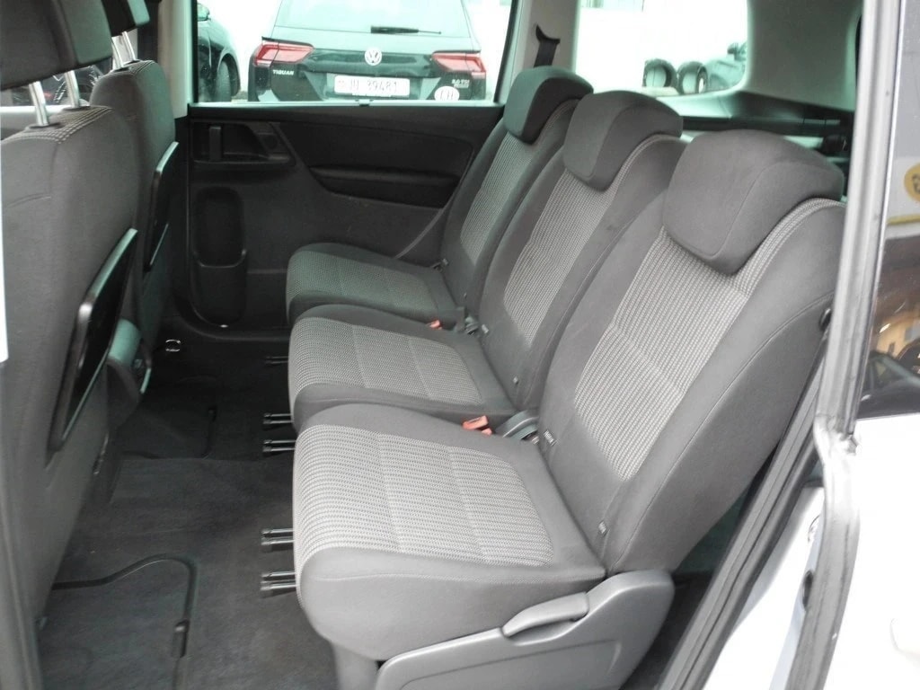 SEAT Alhambra 2.0 TDI Style 4Drive ** Navigation Usb,Aux ** 16"Aluräder ** Rückfahrkamera ** Sitzheizung **-image-10