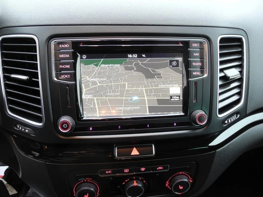 SEAT Alhambra 2.0 TDI Style 4Drive ** Navigation Usb,Aux ** 16"Aluräder ** Rückfahrkamera ** Sitzheizung **-image-6