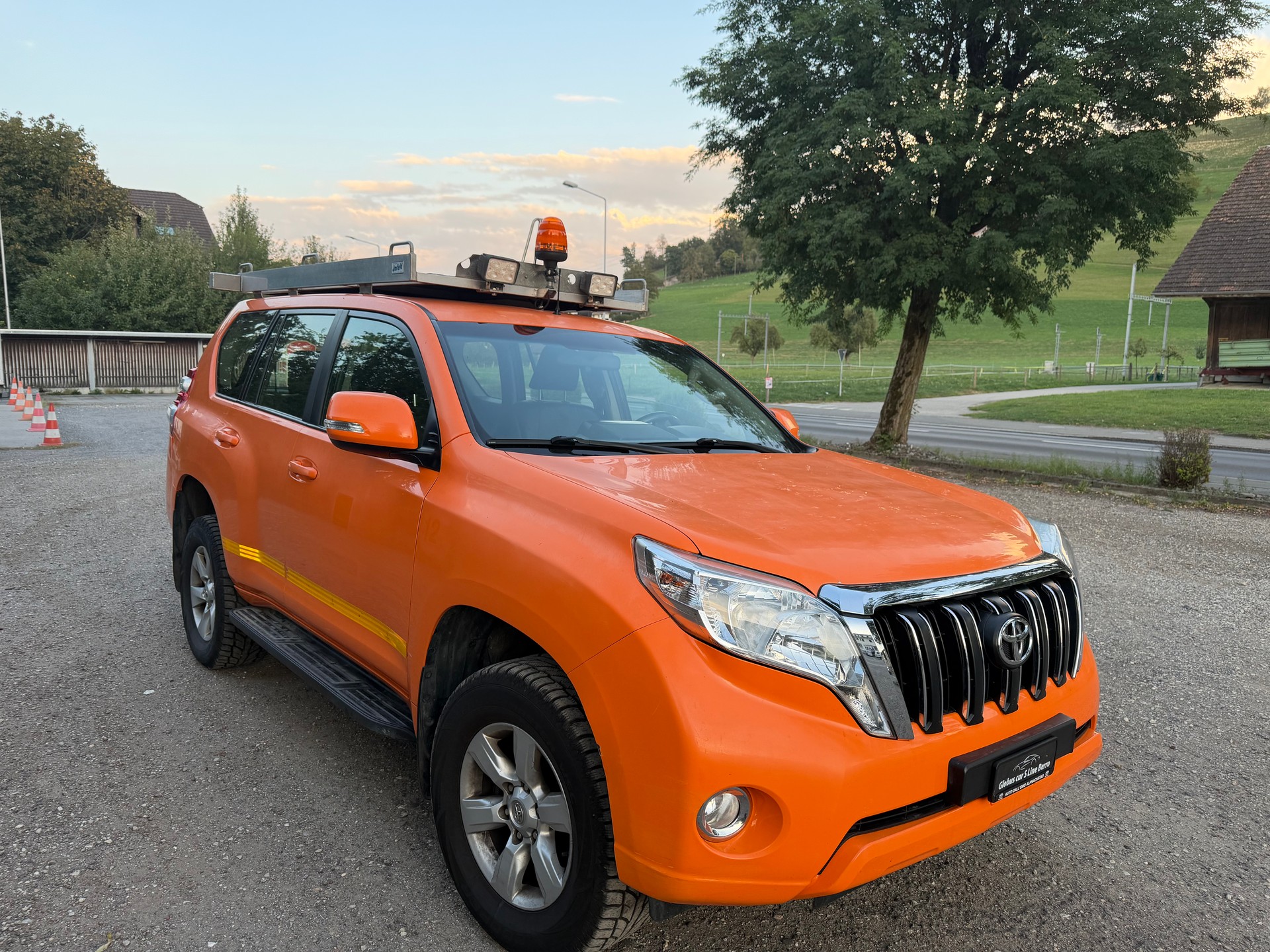 TOYOTA Land Cruiser 3.0 TD Terra Automatic-image-1