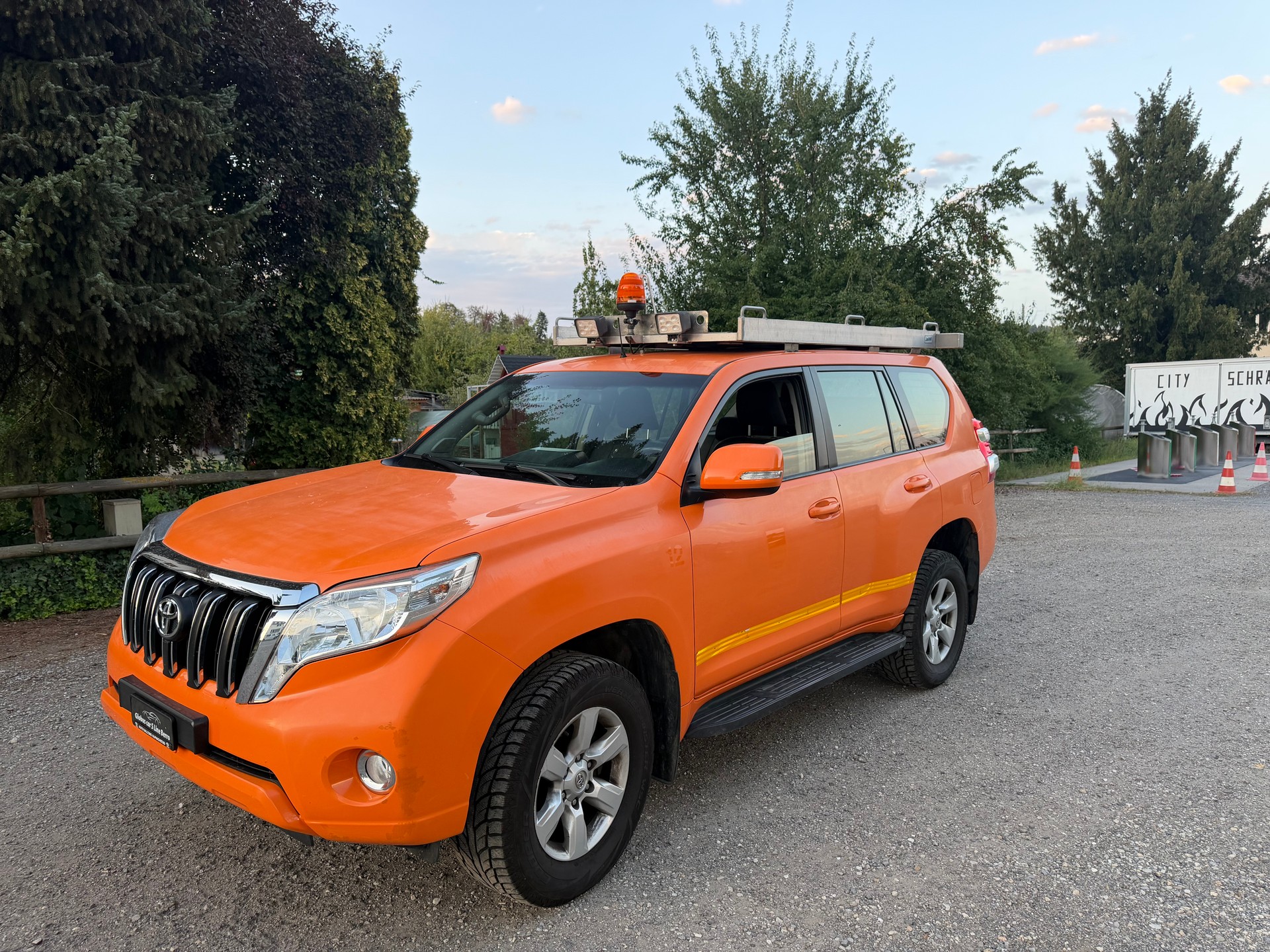 TOYOTA Land Cruiser 3.0 TD Terra Automatic-image-8
