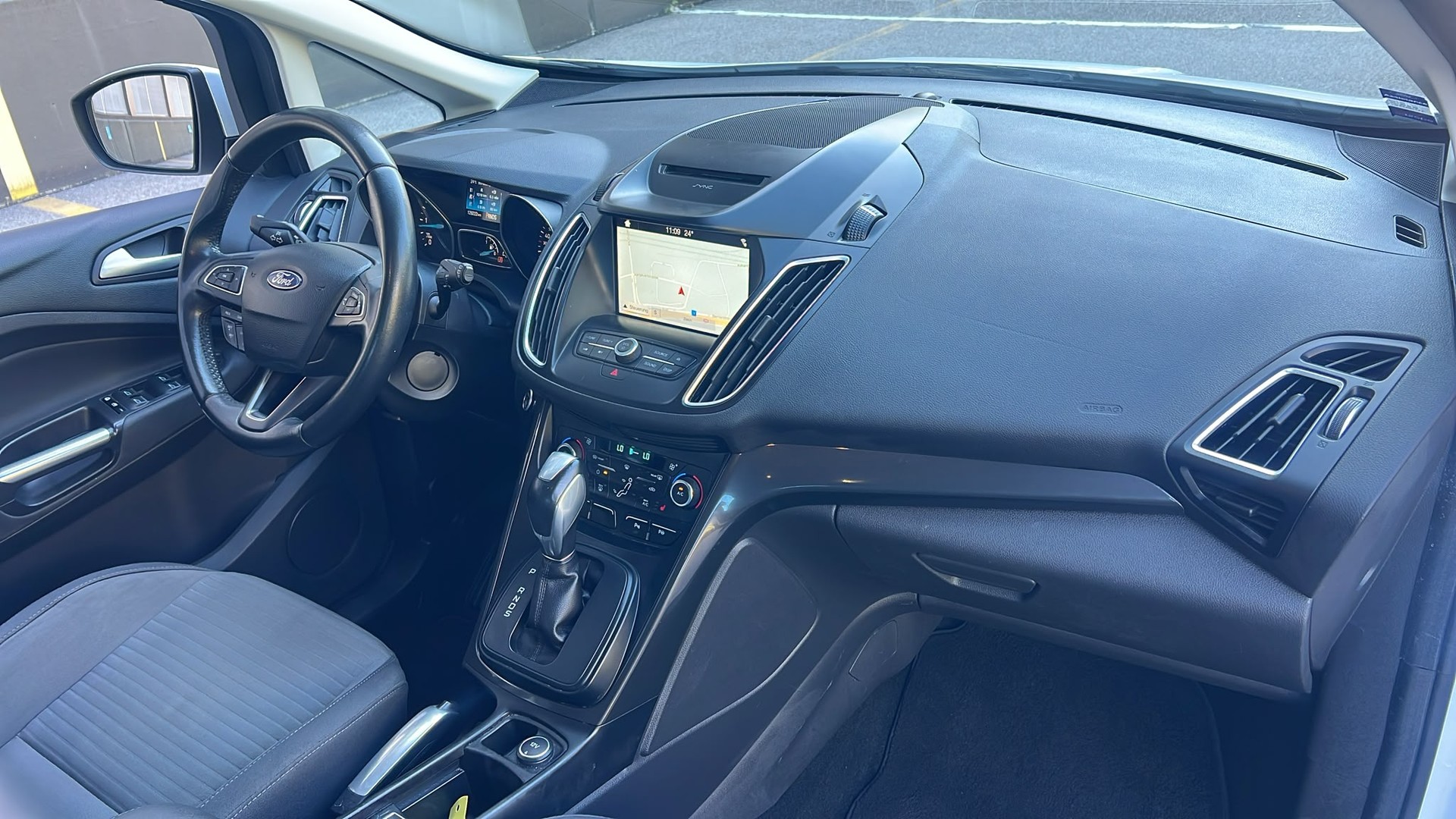 FORD C-Max 1.5 TDCi Trend PowerShift-image-11