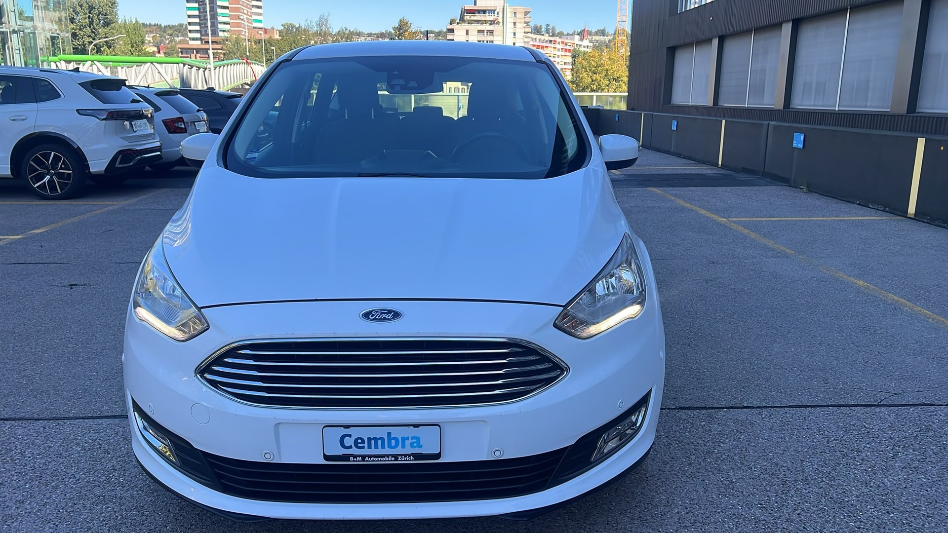 FORD C-Max 1.5 TDCi Trend PowerShift-image-1
