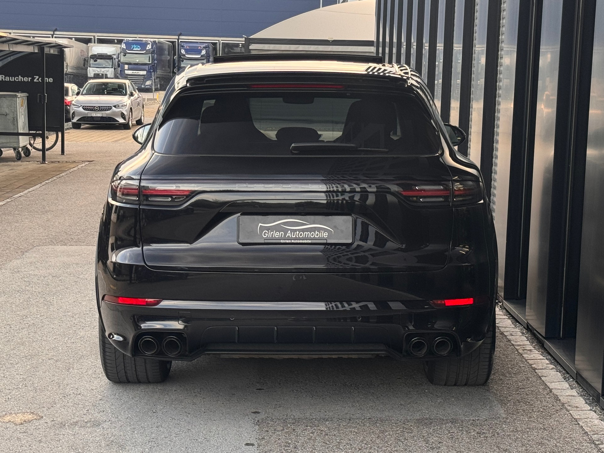 PORSCHE Cayenne Turbo-image-5