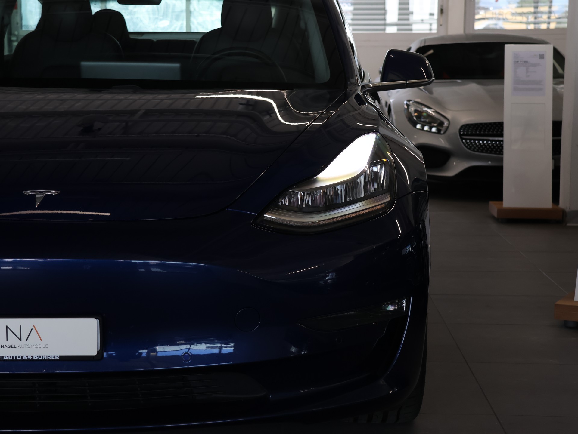 TESLA Model 3 Long Range Dual Motor AWD-image-3