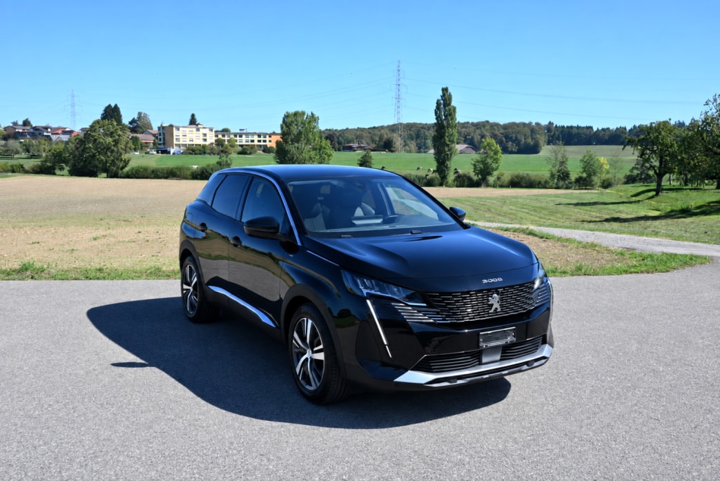 PEUGEOT 3008 225e Hybrid2 Allure Pack EAT8-image-1