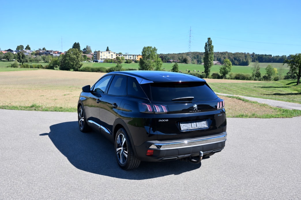 PEUGEOT 3008 225e Hybrid2 Allure Pack EAT8-image-3