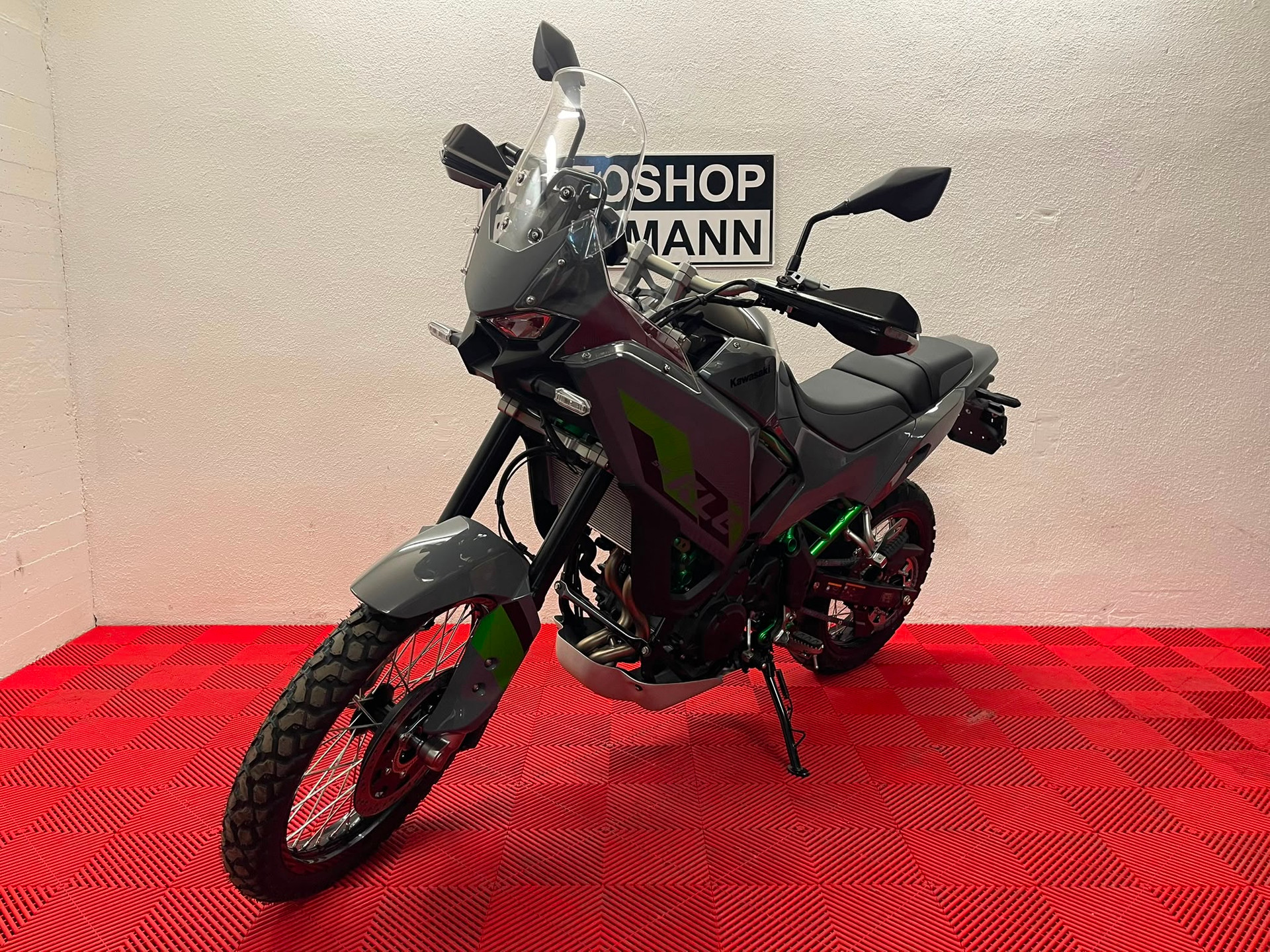 KAWASAKI KLE 500 SE-showroom-element-2
