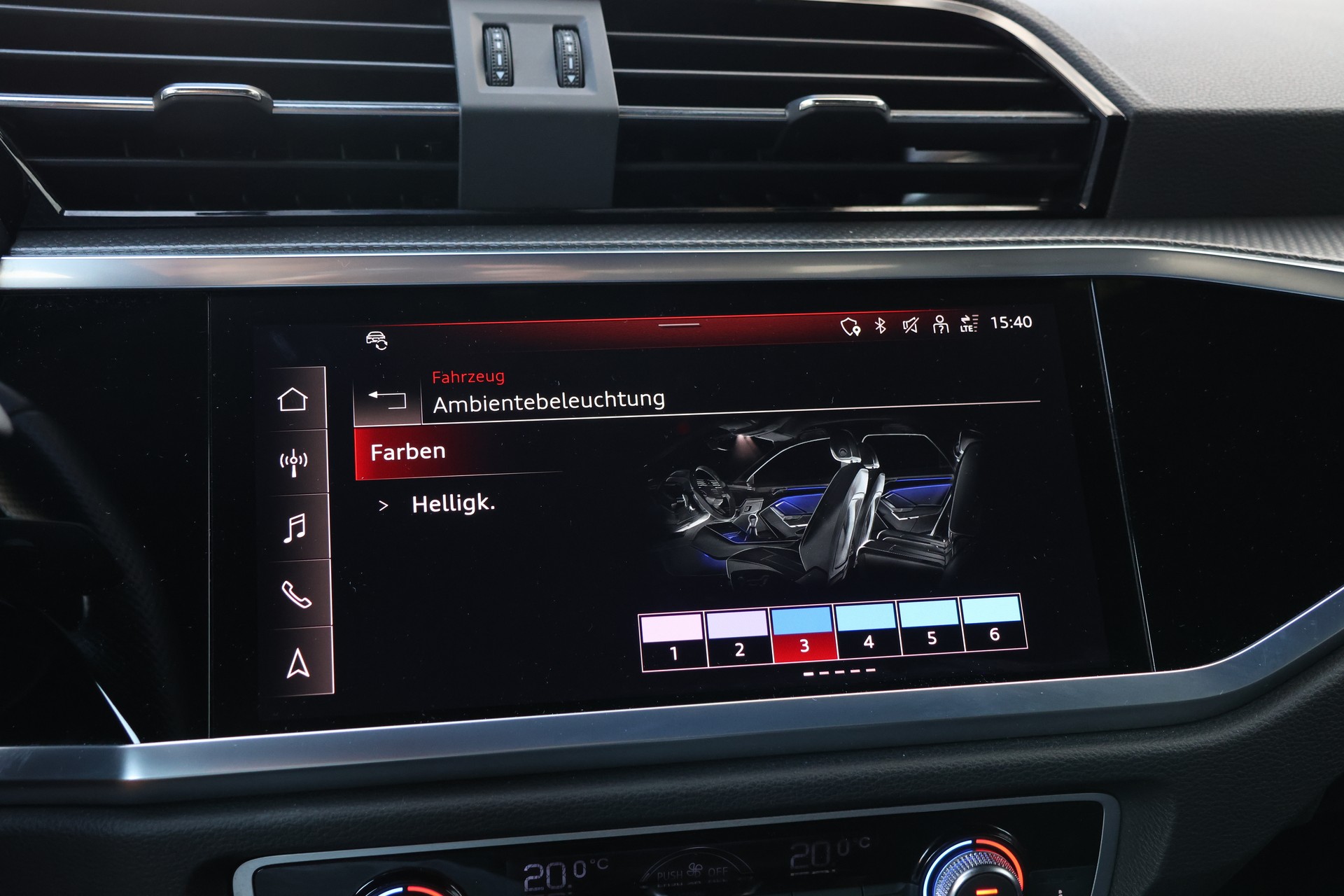 AUDI Q3 Sportback 40 TDI S line Attraction quattro S-tronic (CH)-image-24