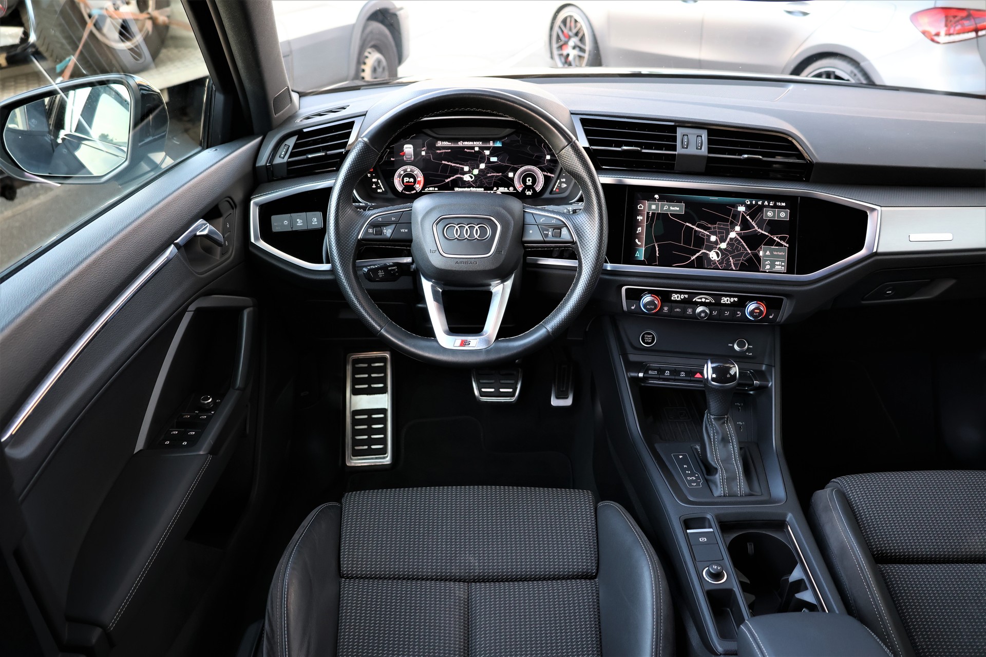 AUDI Q3 Sportback 40 TDI S line Attraction quattro S-tronic (CH)-image-11