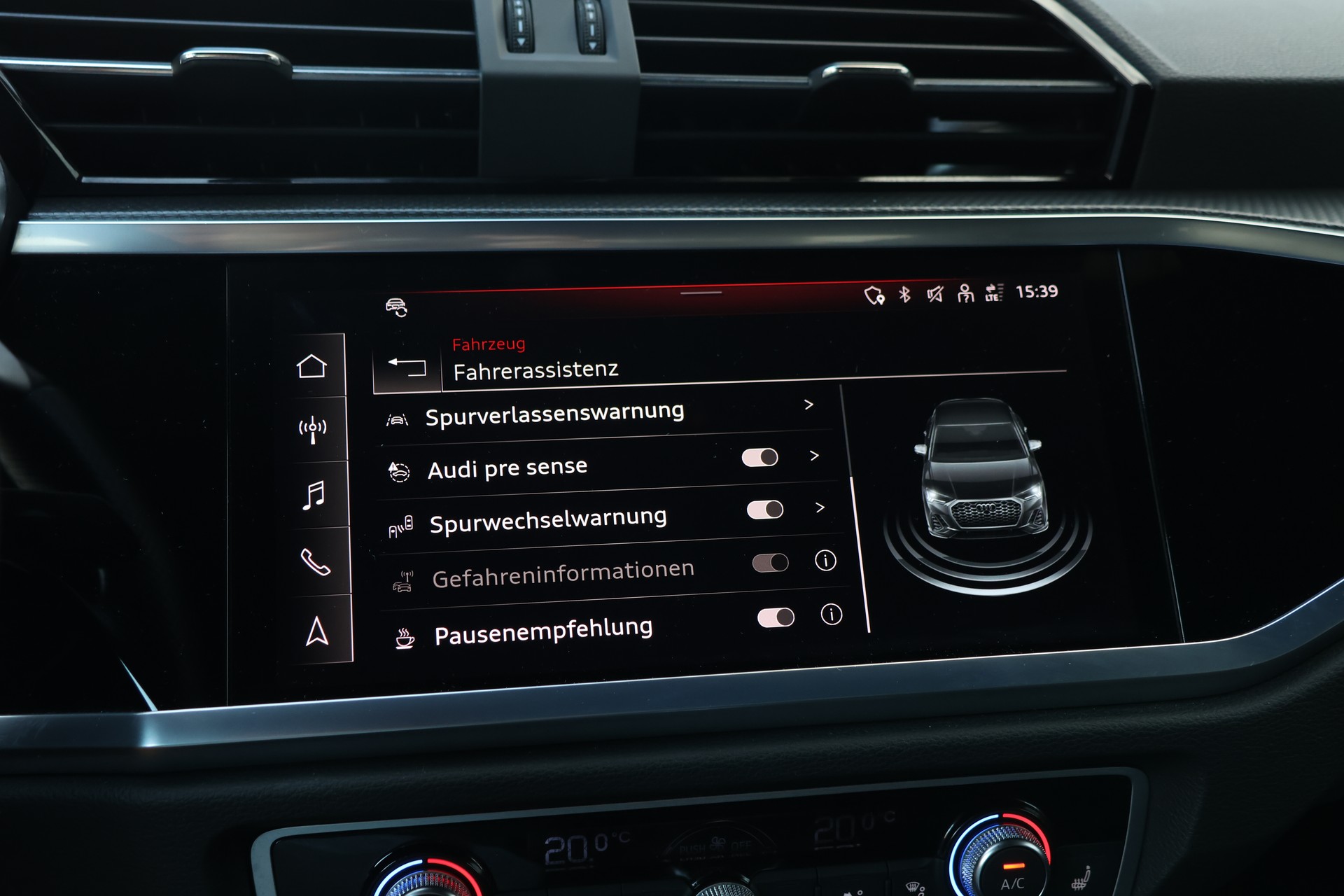 AUDI Q3 Sportback 40 TDI S line Attraction quattro S-tronic (CH)-image-23
