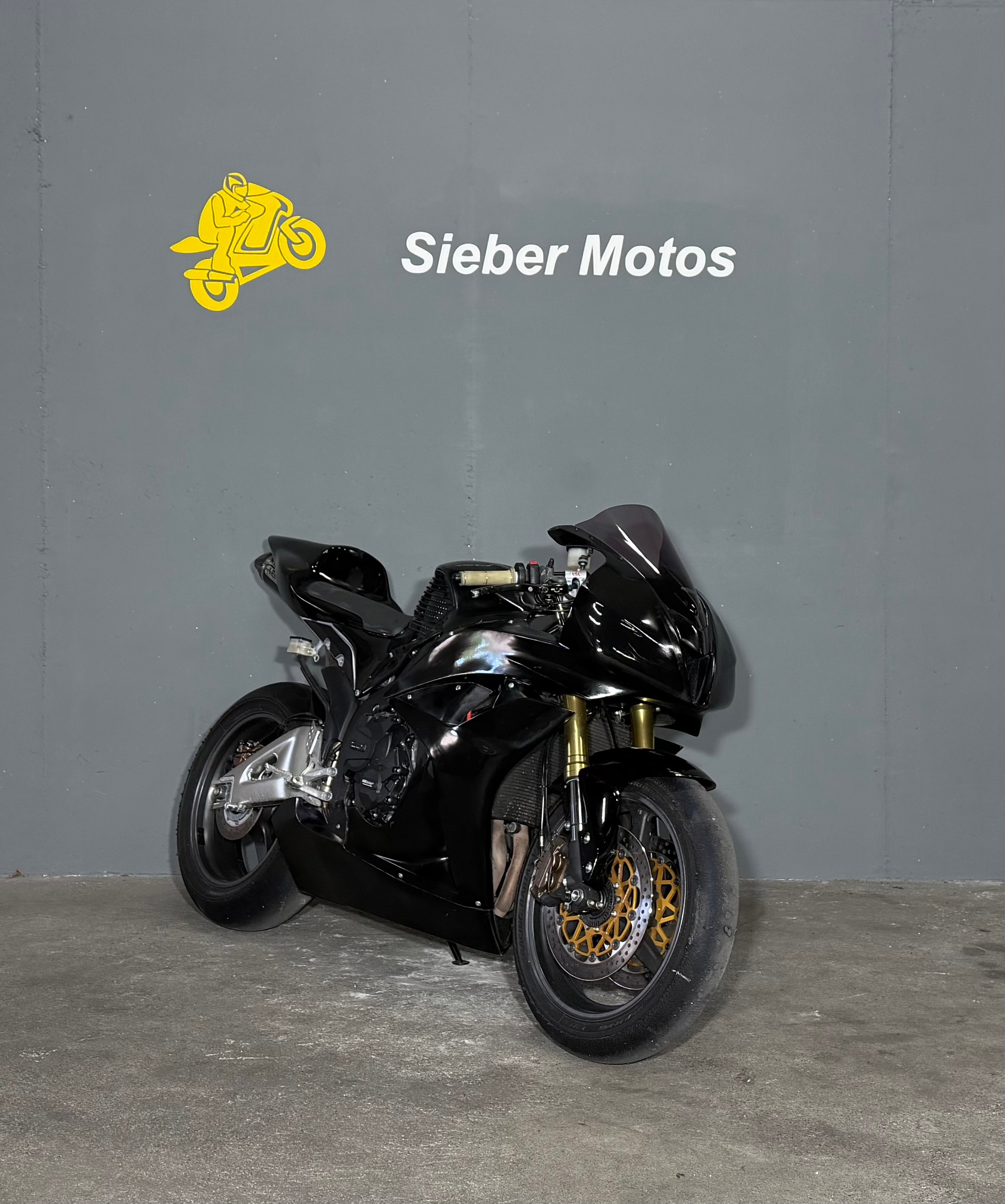 HONDA CBR 600 RA ABS-showroom-element-1