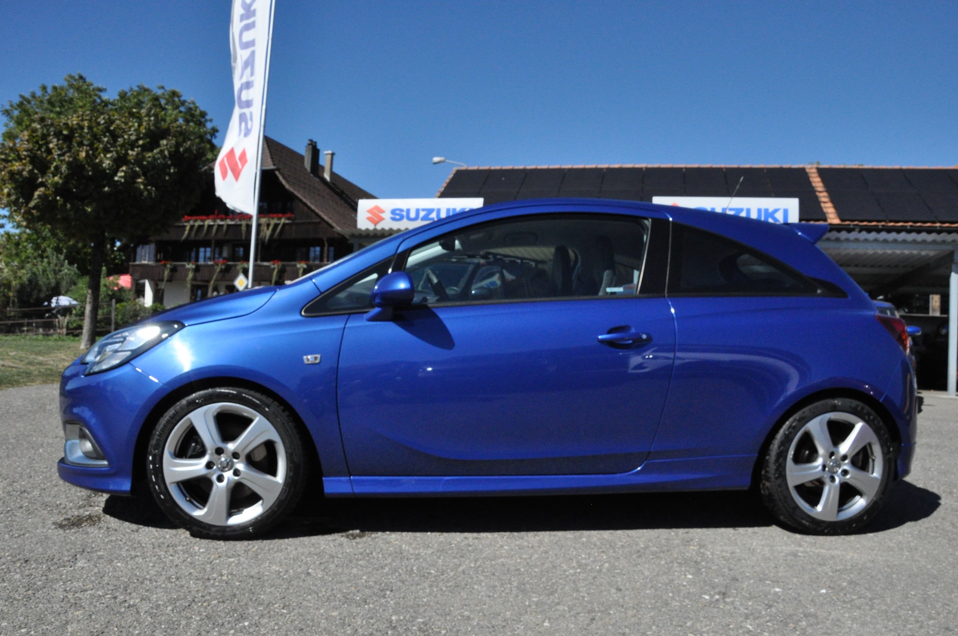 OPEL Corsa 1.6 Turbo OPC-image-2