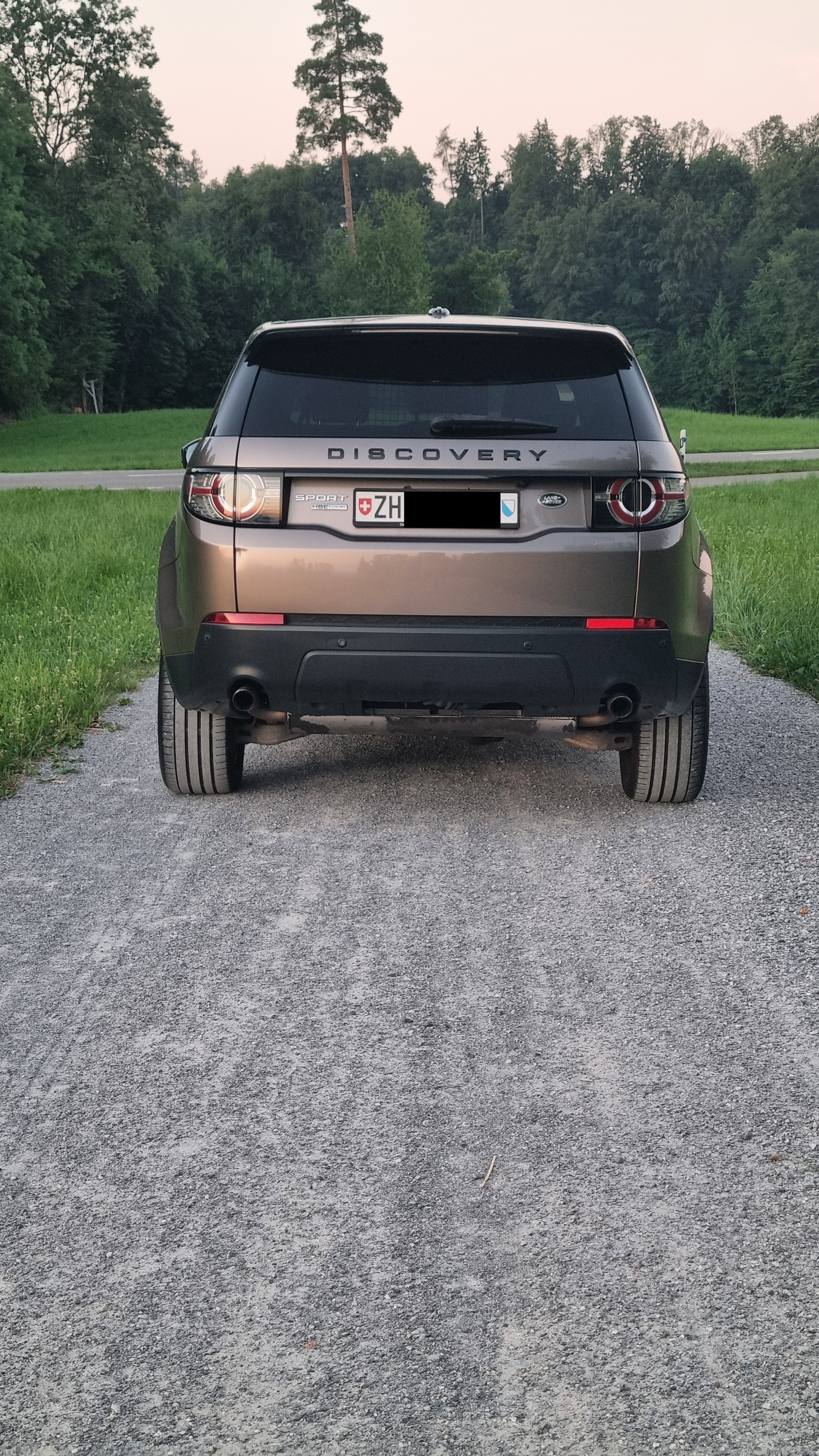 LAND ROVER 2.0 TD4 180 HSE Luxury-image-1