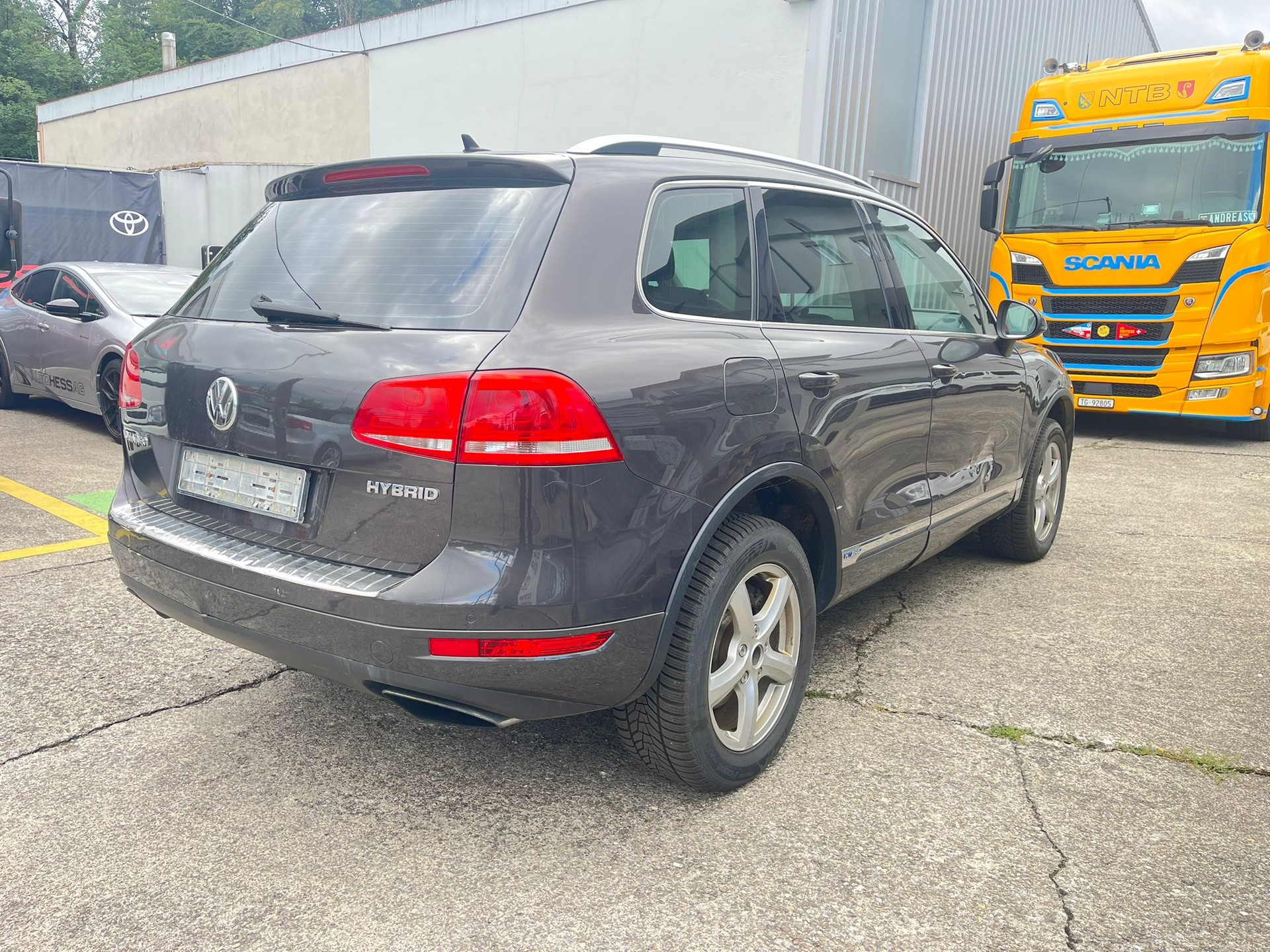 VW Touareg 3.0 TSI Hybrid Tiptronic-image-3