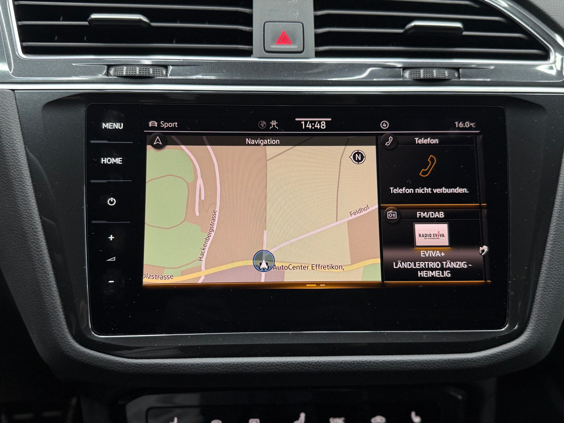 VW Tiguan 2.0TSI R 4Motion DSG-image-25