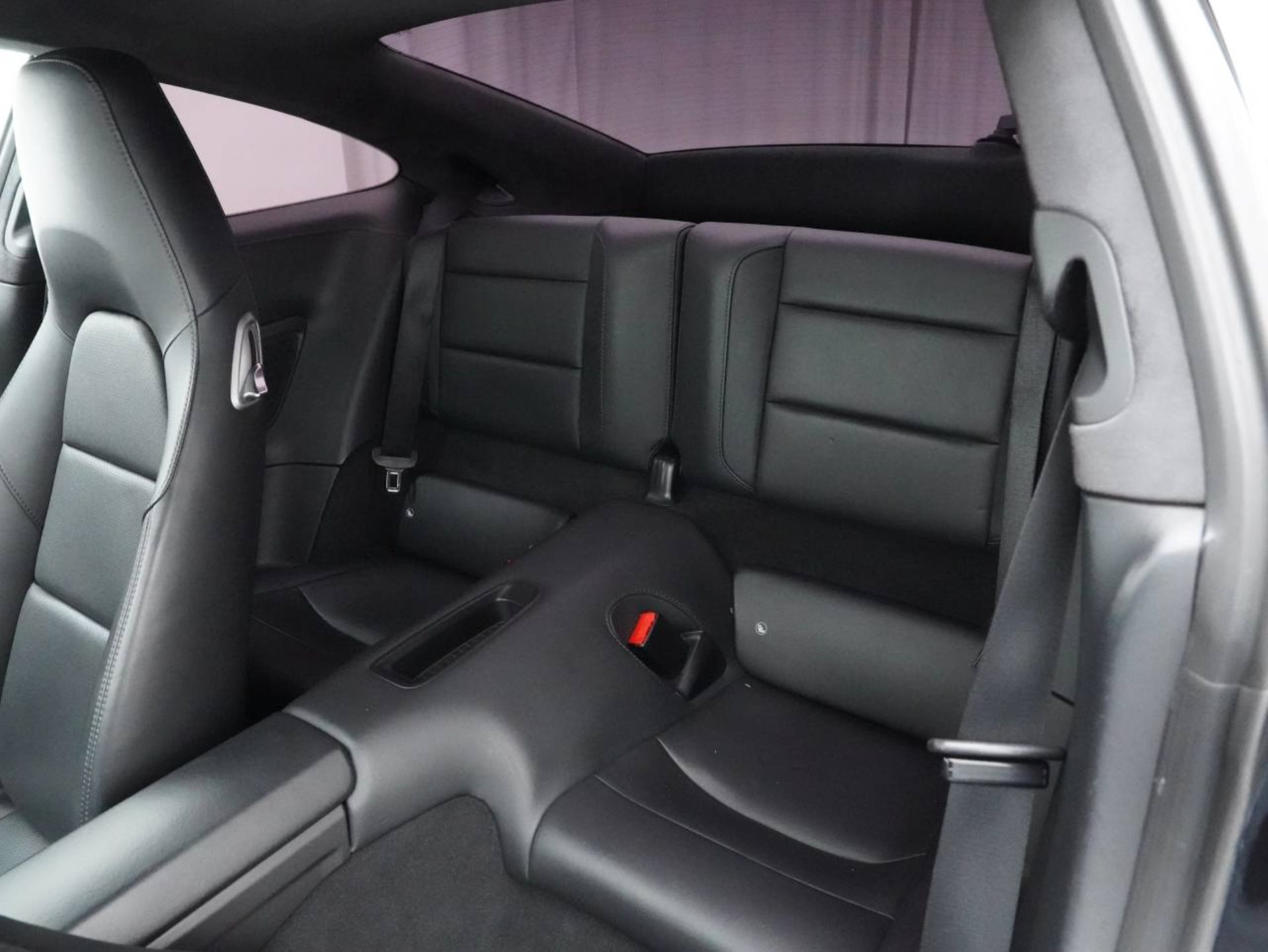 PORSCHE 911 Carrera S-image-28