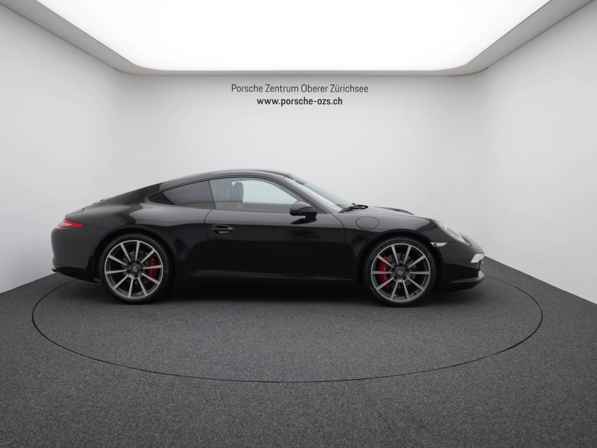 PORSCHE 911 Carrera S-image-7
