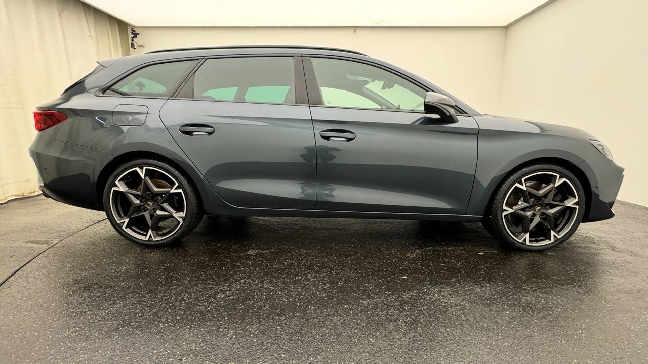 CUPRA LEON ST 2.0 TSI VZ DSG 4Drive-showroom-element-1