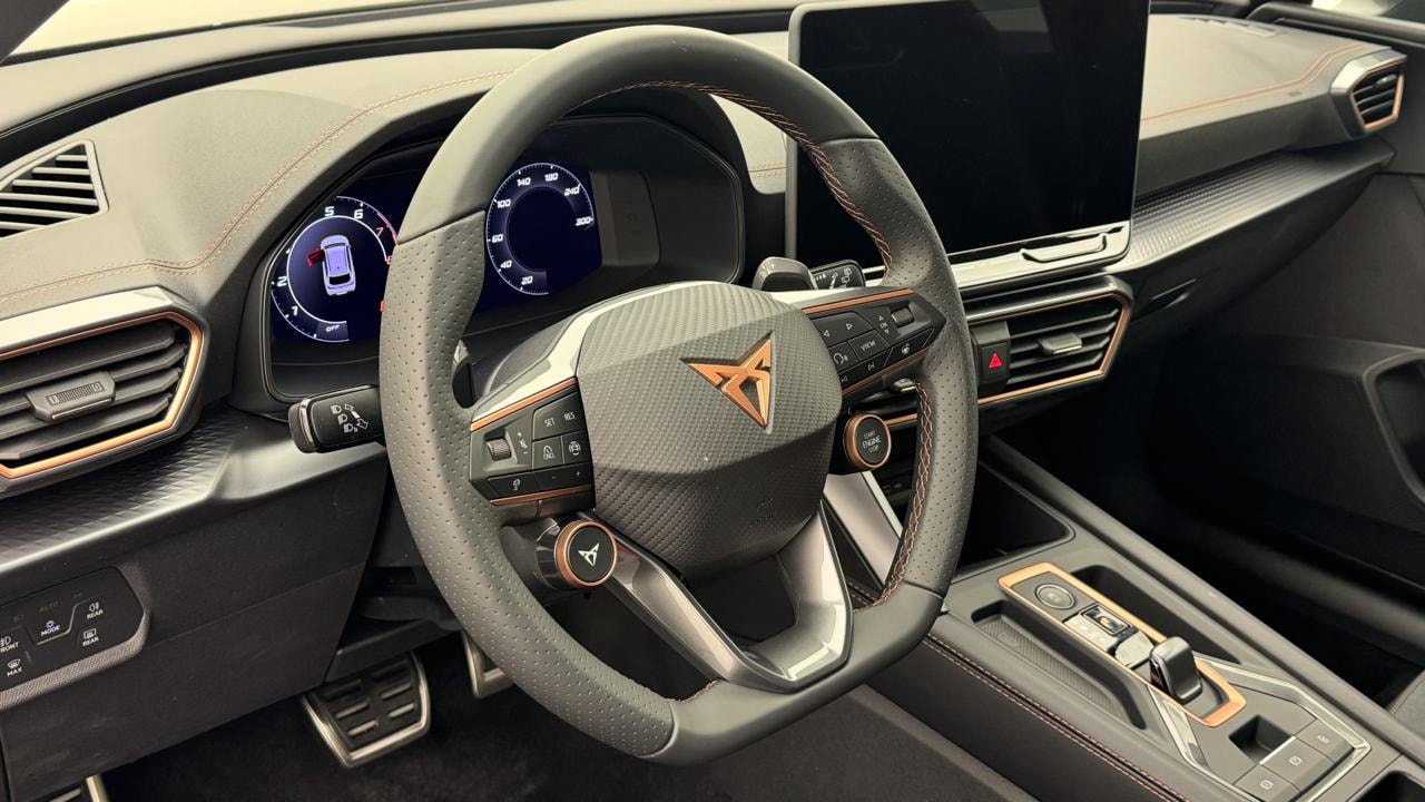 CUPRA LEON ST 2.0 TSI VZ DSG 4Drive-image-7