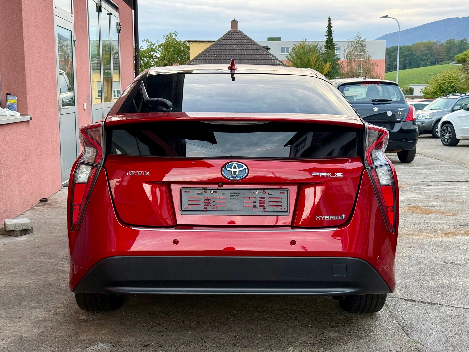 TOYOTA Prius 1.8 VVT-i HSD Sol Premium-image-4