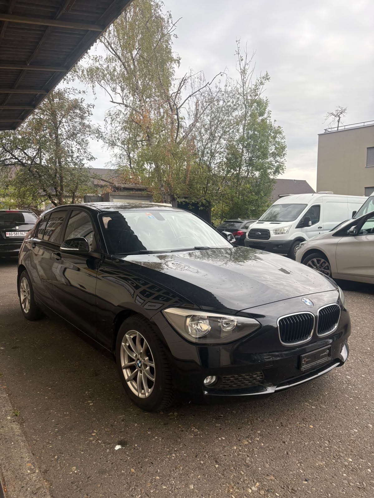 BMW 116i Sport Line-image-0