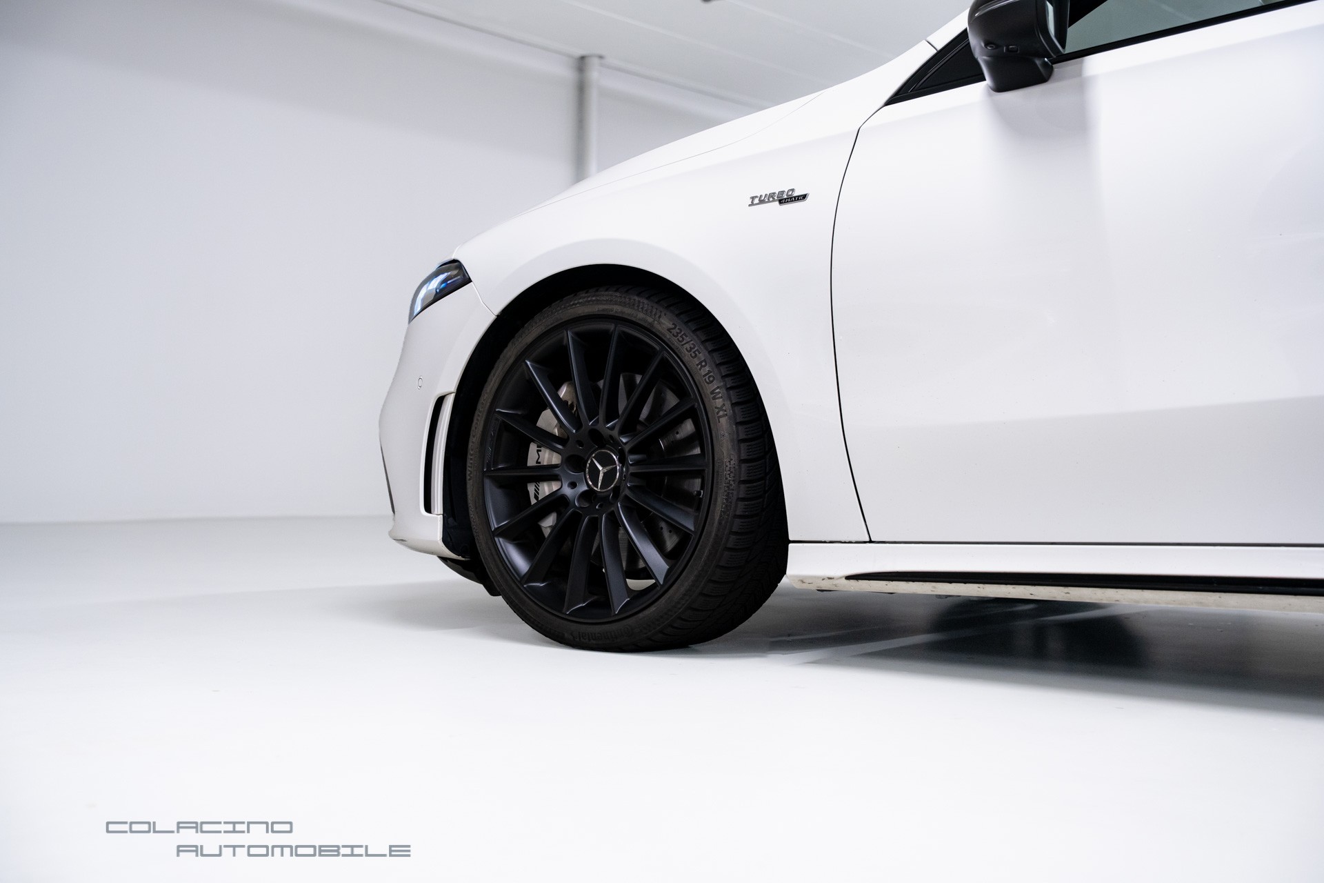 MERCEDES-BENZ A 35 AMG 4Matic Speedshift-image-10