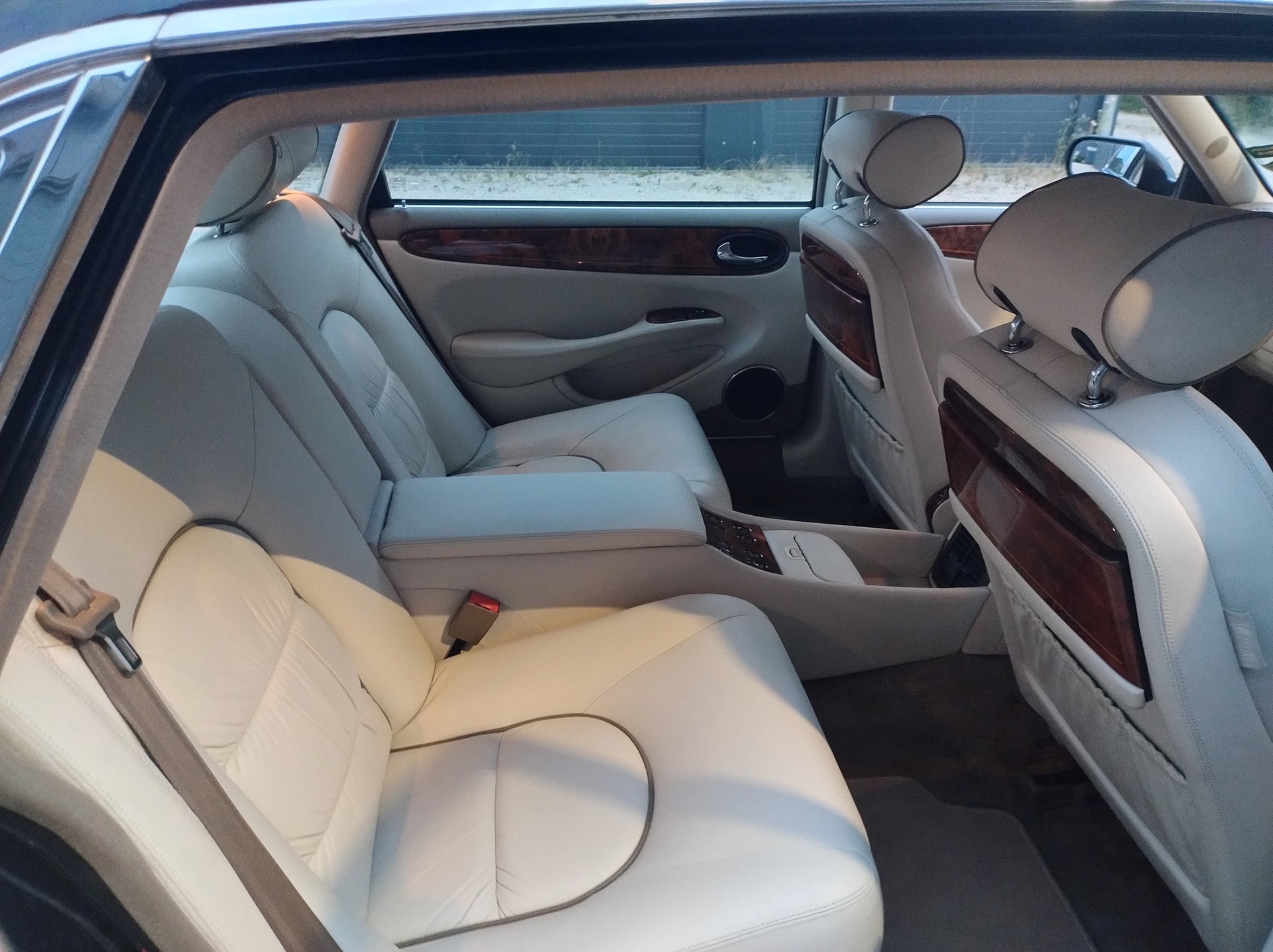 DAIMLER 4.0 Super/C-image-7