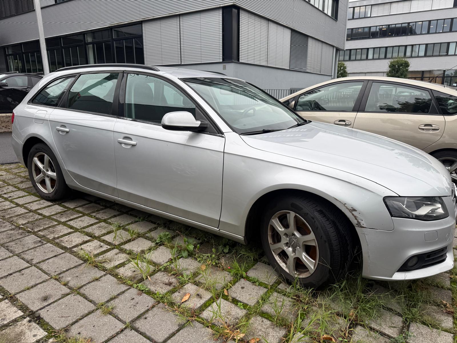 AUDI A4 Avant 3.0 TDI quattro S-tronic-image-3