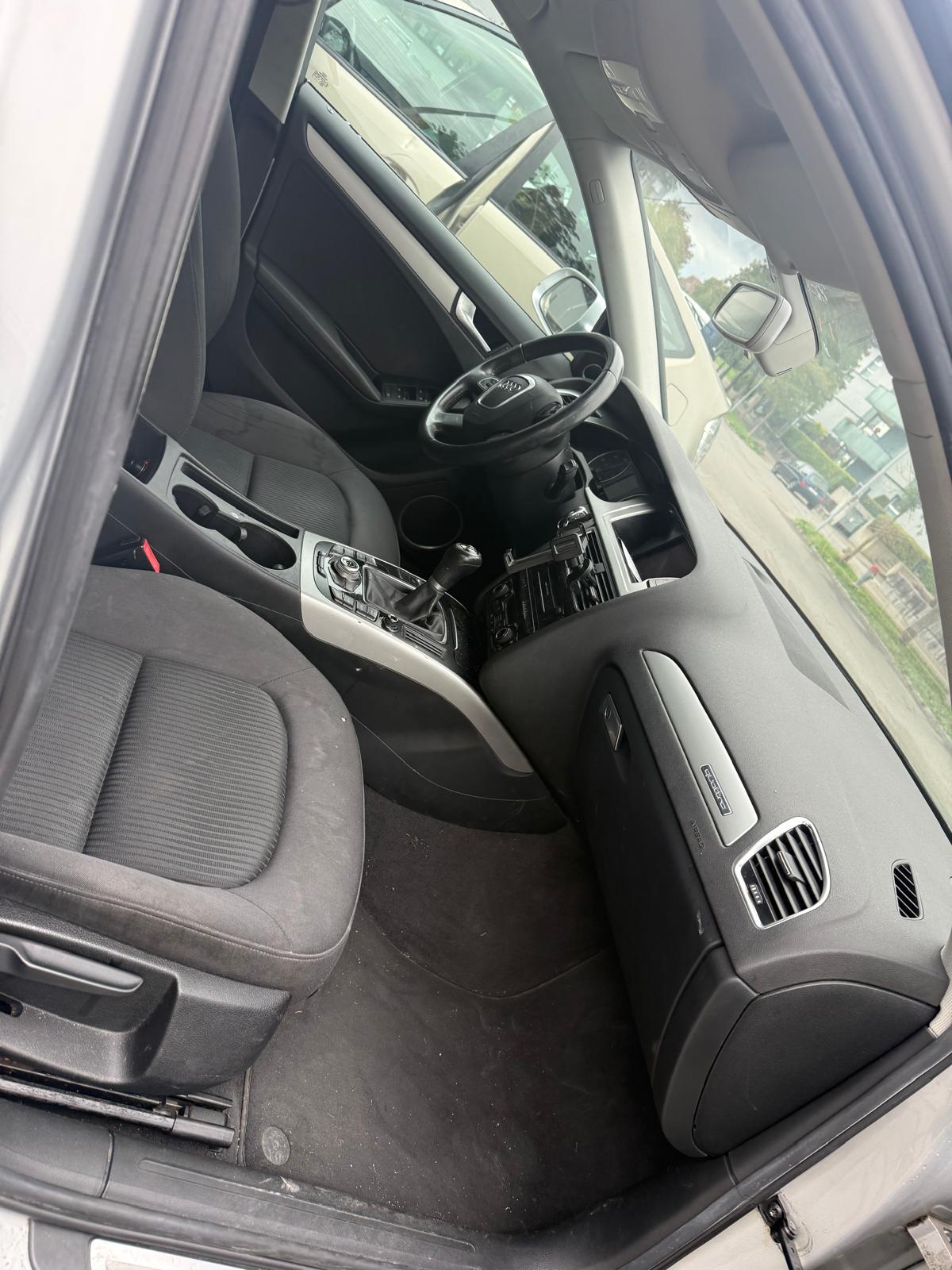 AUDI A4 Avant 3.0 TDI quattro S-tronic-image-5