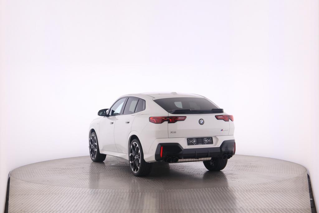 BMW X2 M35i-image-4