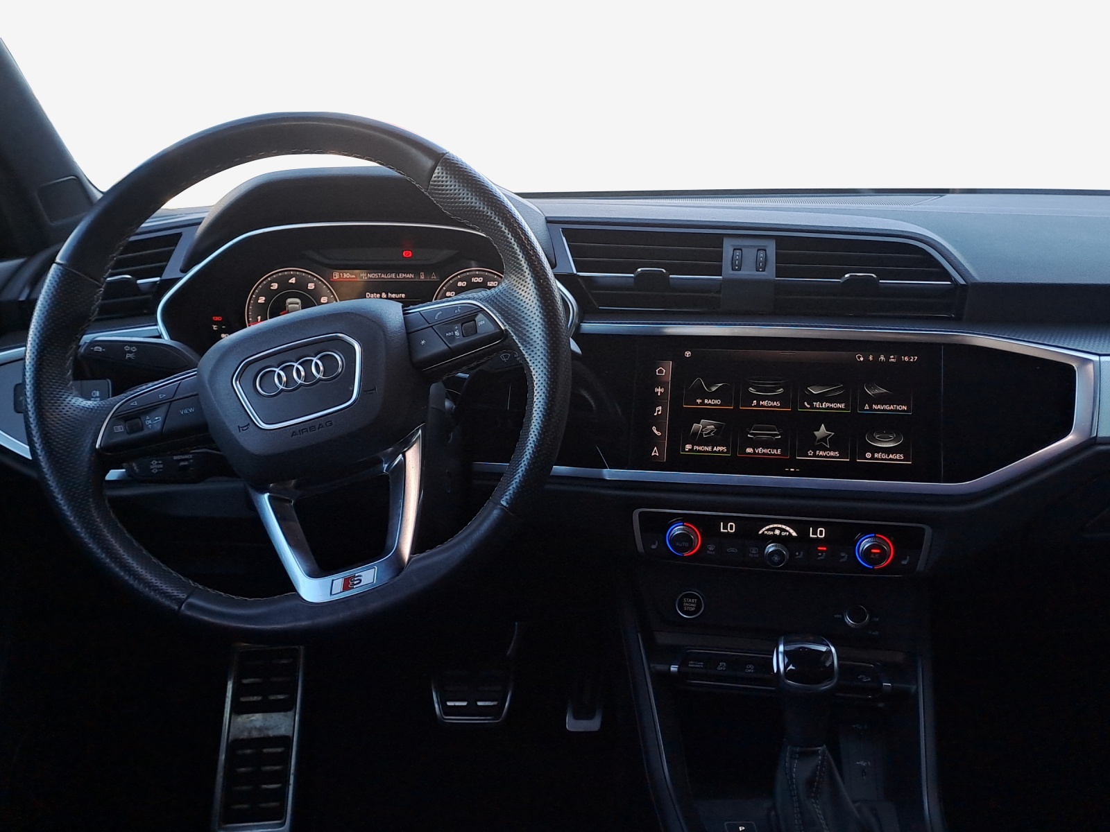 AUDI Q3 Sportback 45 TFSI S line quattro S-tronic-image-8