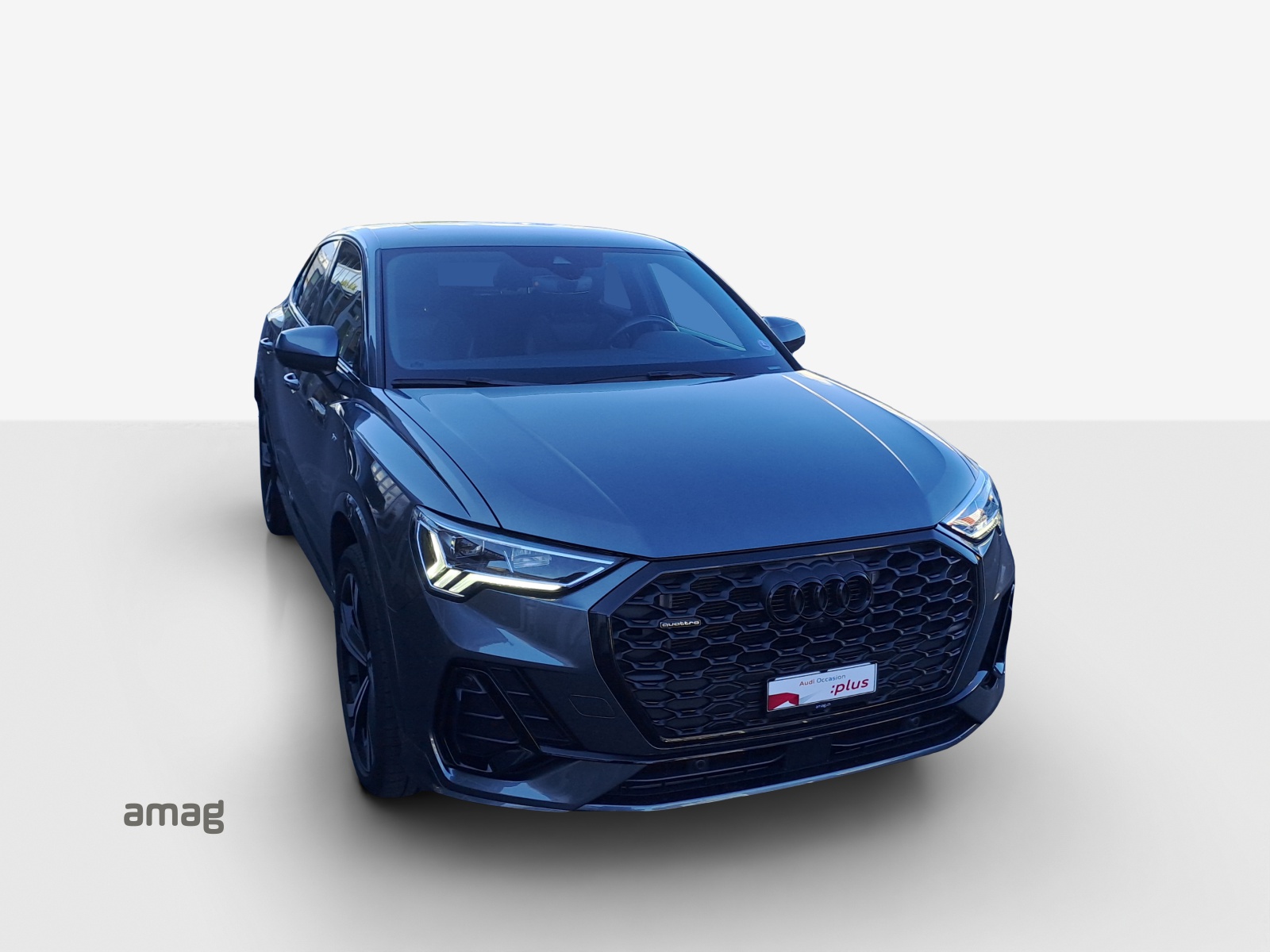 AUDI Q3 Sportback 45 TFSI S line quattro S-tronic-image-15