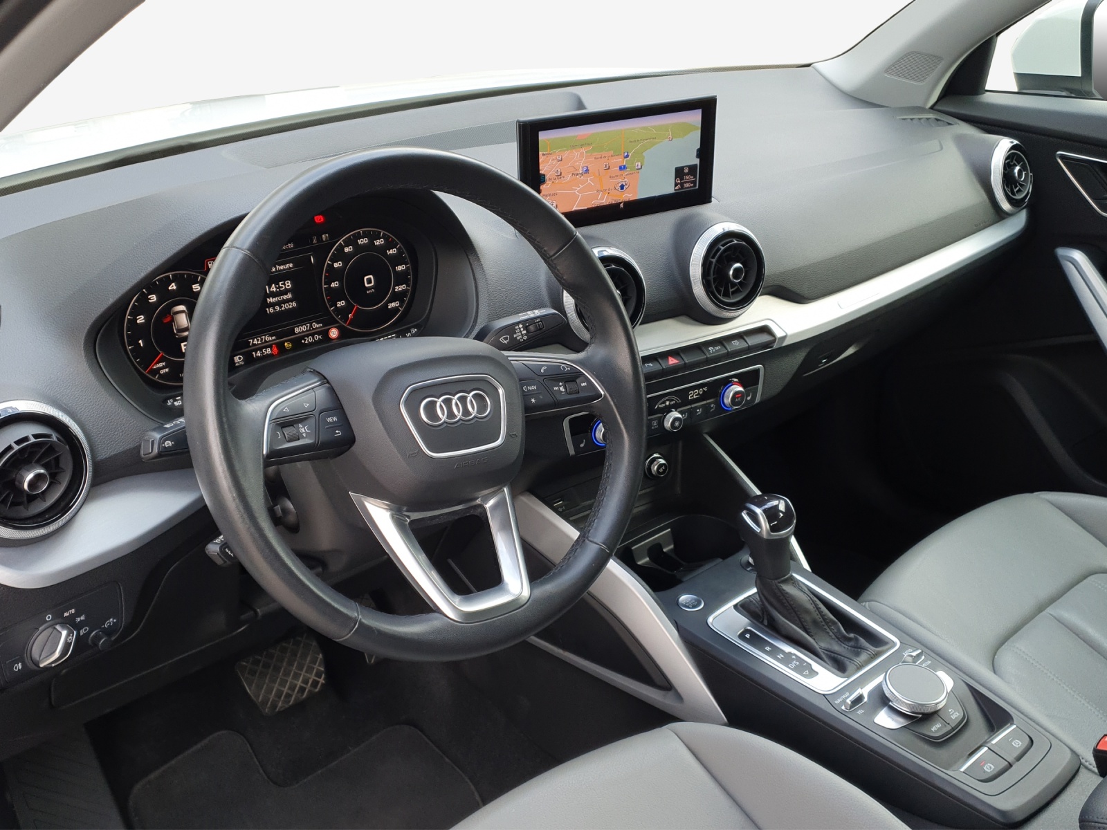 AUDI Q2 40 TFSI Attraction quattro S-tronic-image-15