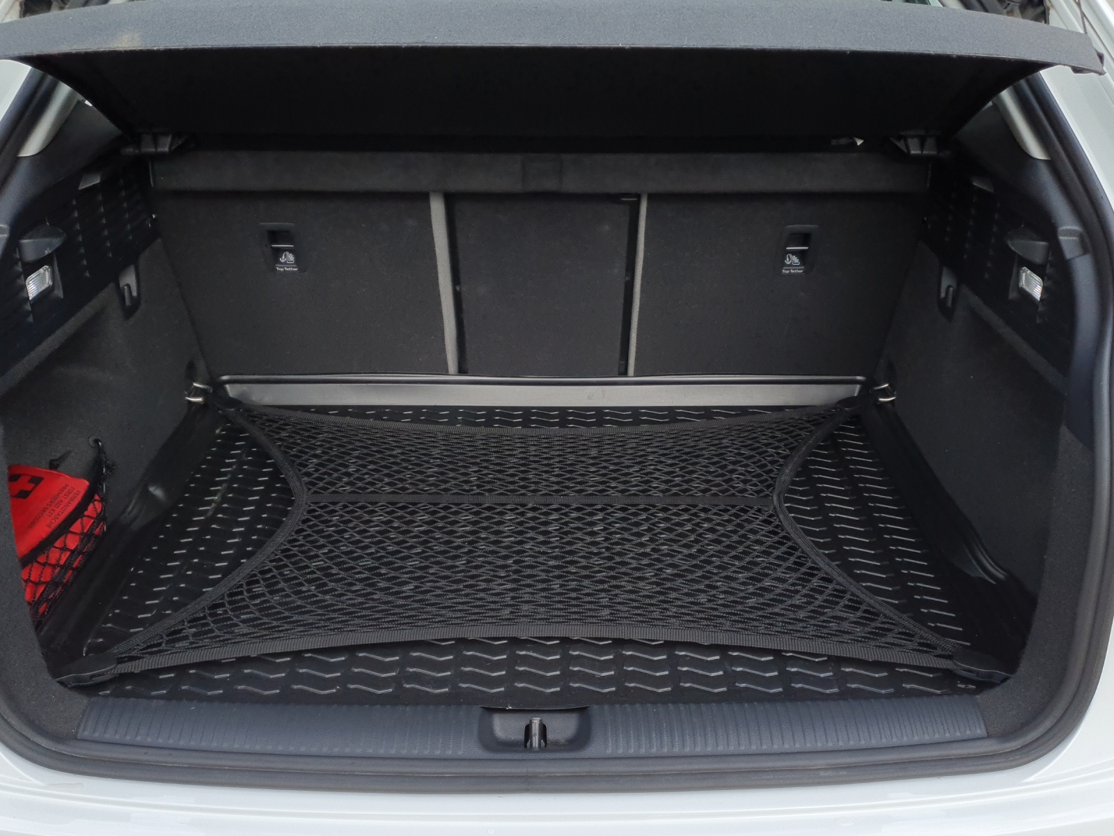 AUDI Q2 40 TFSI Attraction quattro S-tronic-image-12