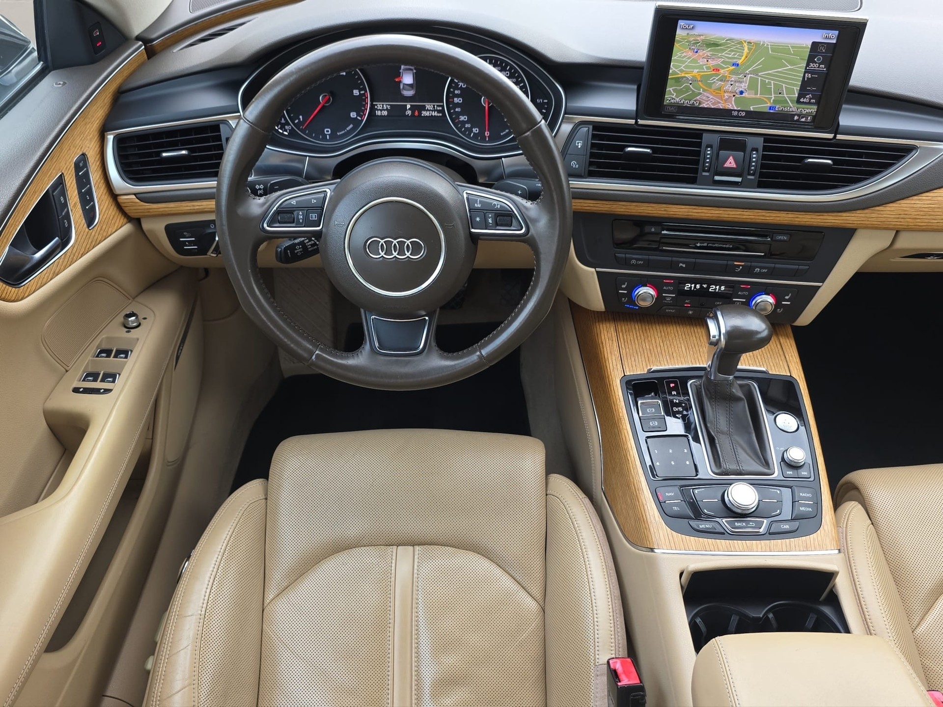 AUDI A7 Sportback 3.0 TDI quattro S-tronic-image-11