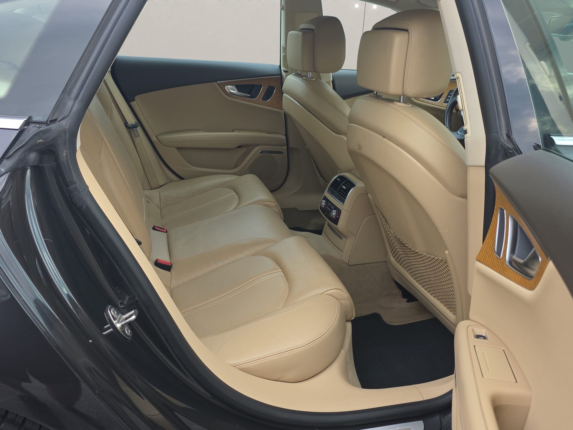AUDI A7 Sportback 3.0 TDI quattro S-tronic-image-15