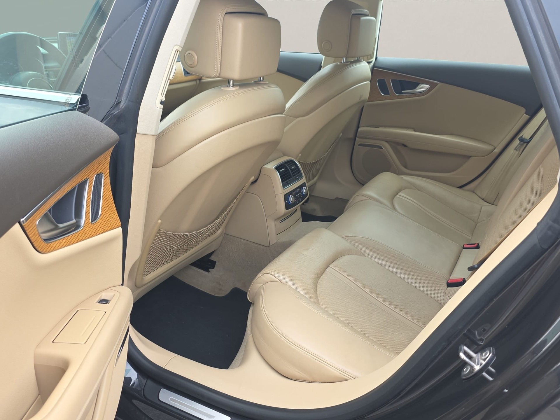 AUDI A7 Sportback 3.0 TDI quattro S-tronic-image-10