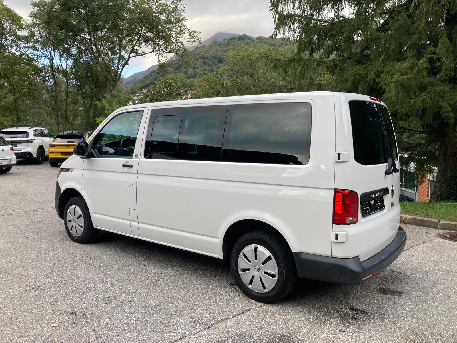 VW T6.1 Caravelle 2.0 TDI Trendline Liberty-image-4