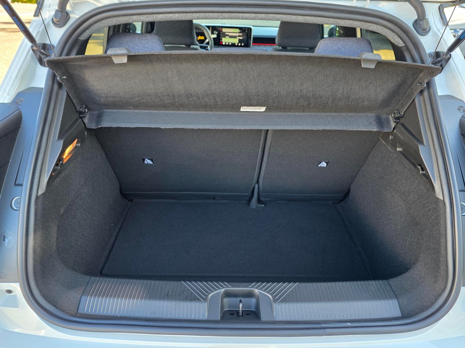 RENAULT R5 E-Tech Comfort Range techno-image-9