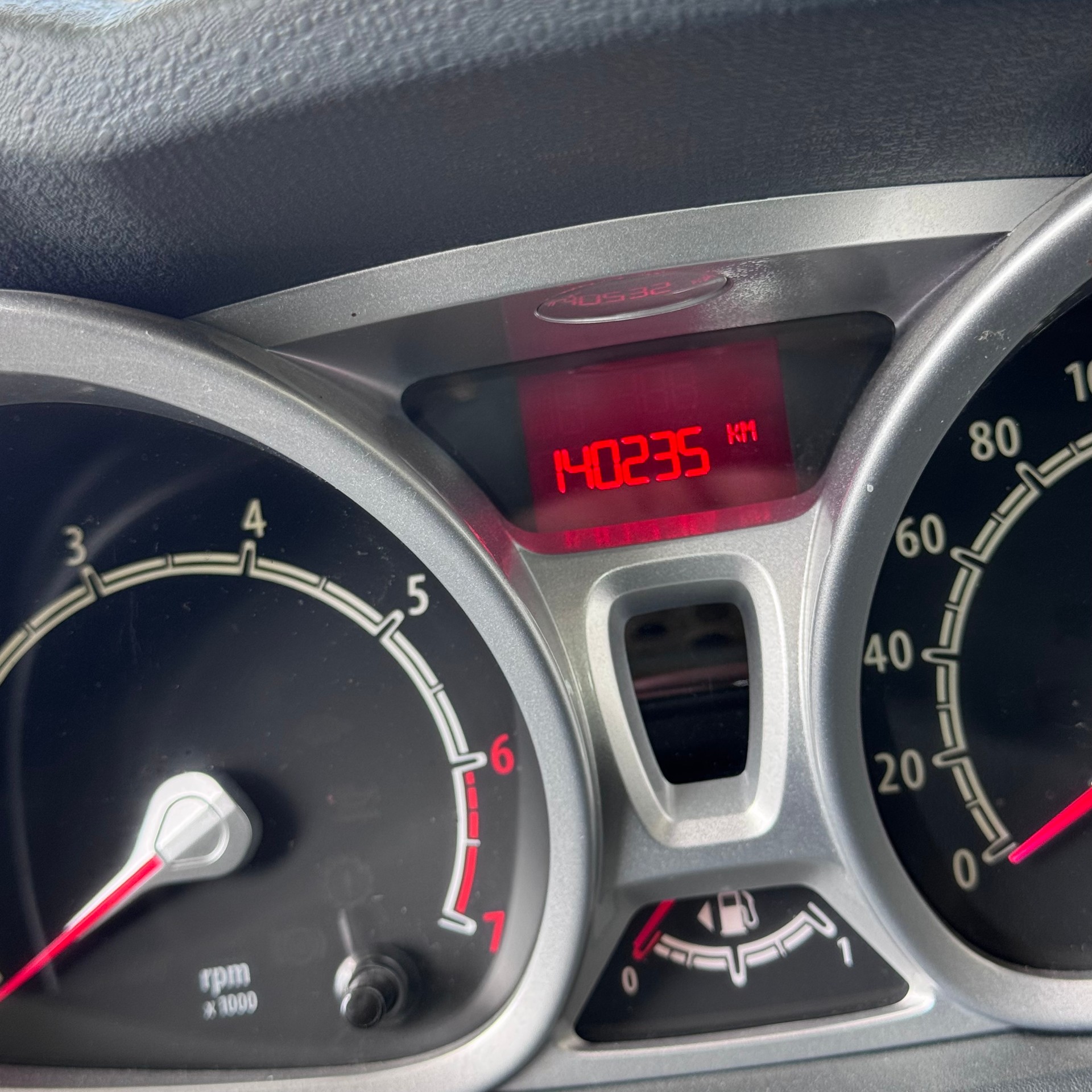 FORD FIESTA-image-10