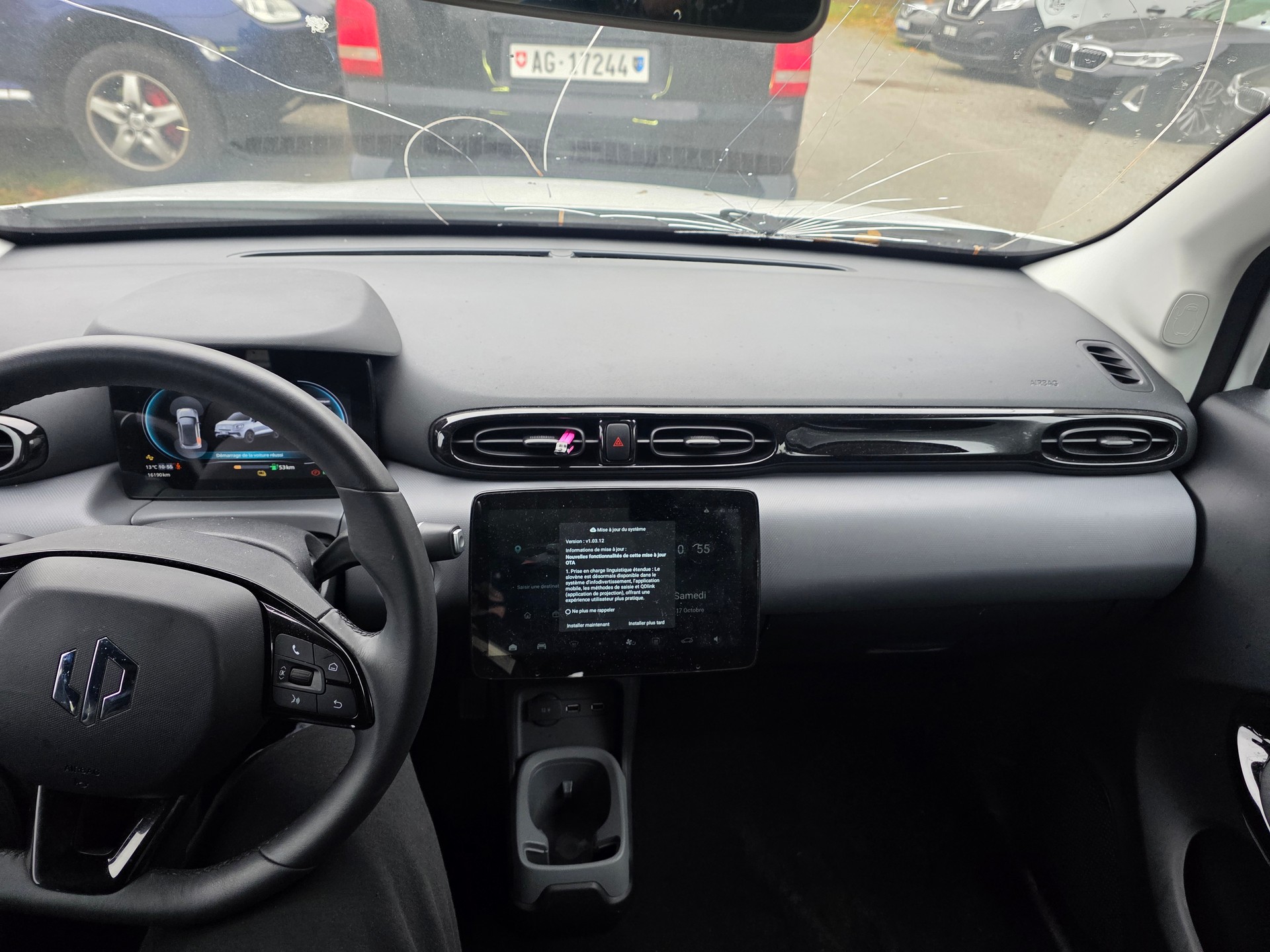 LEAPMOTOR T03 37kWh-image-9