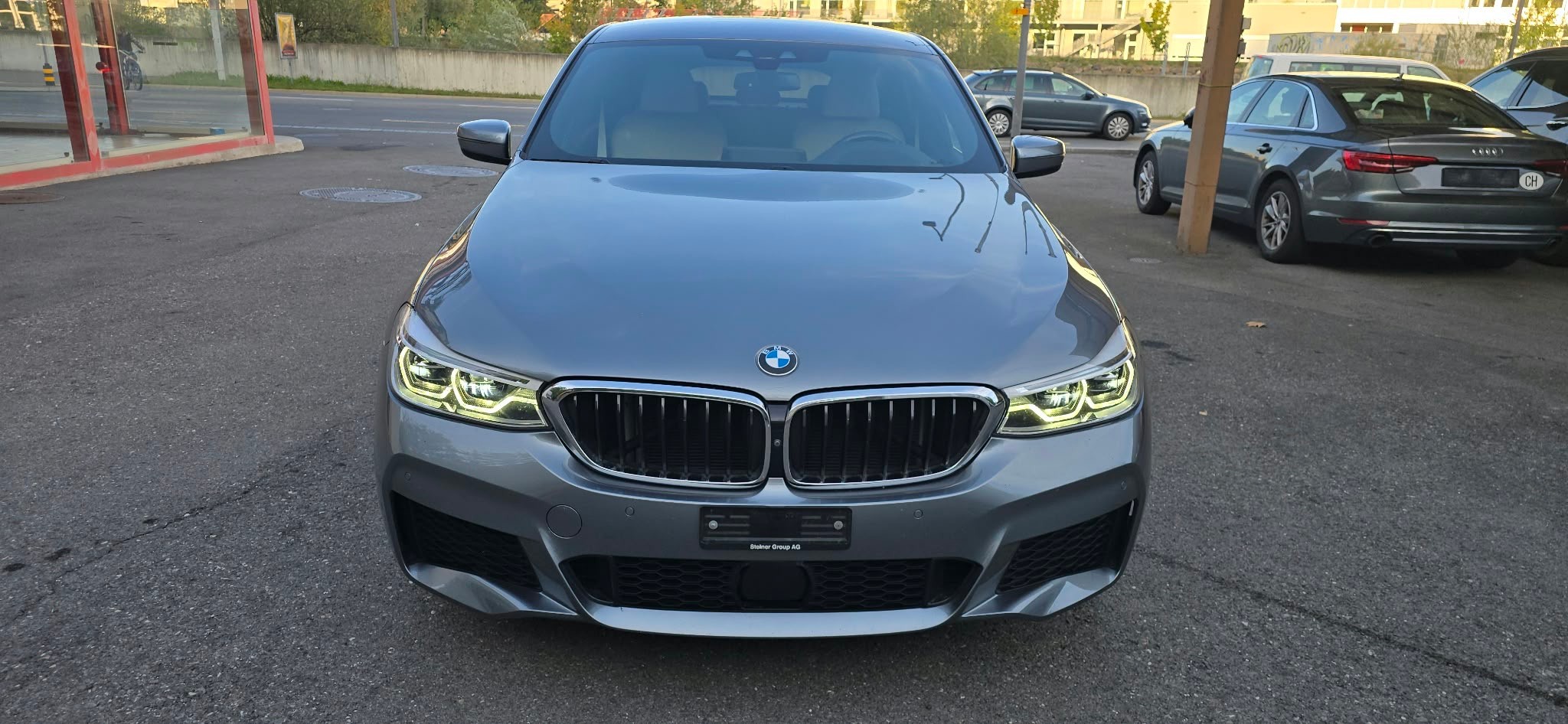 Car photo