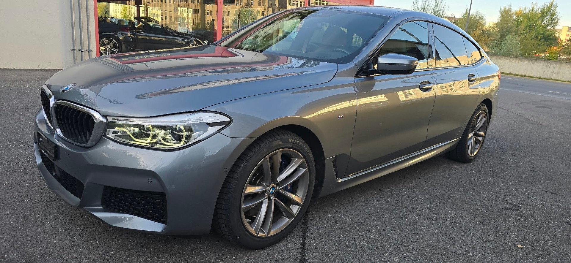 BMW 630d GT xDrive Sport Line Steptronic-image-2