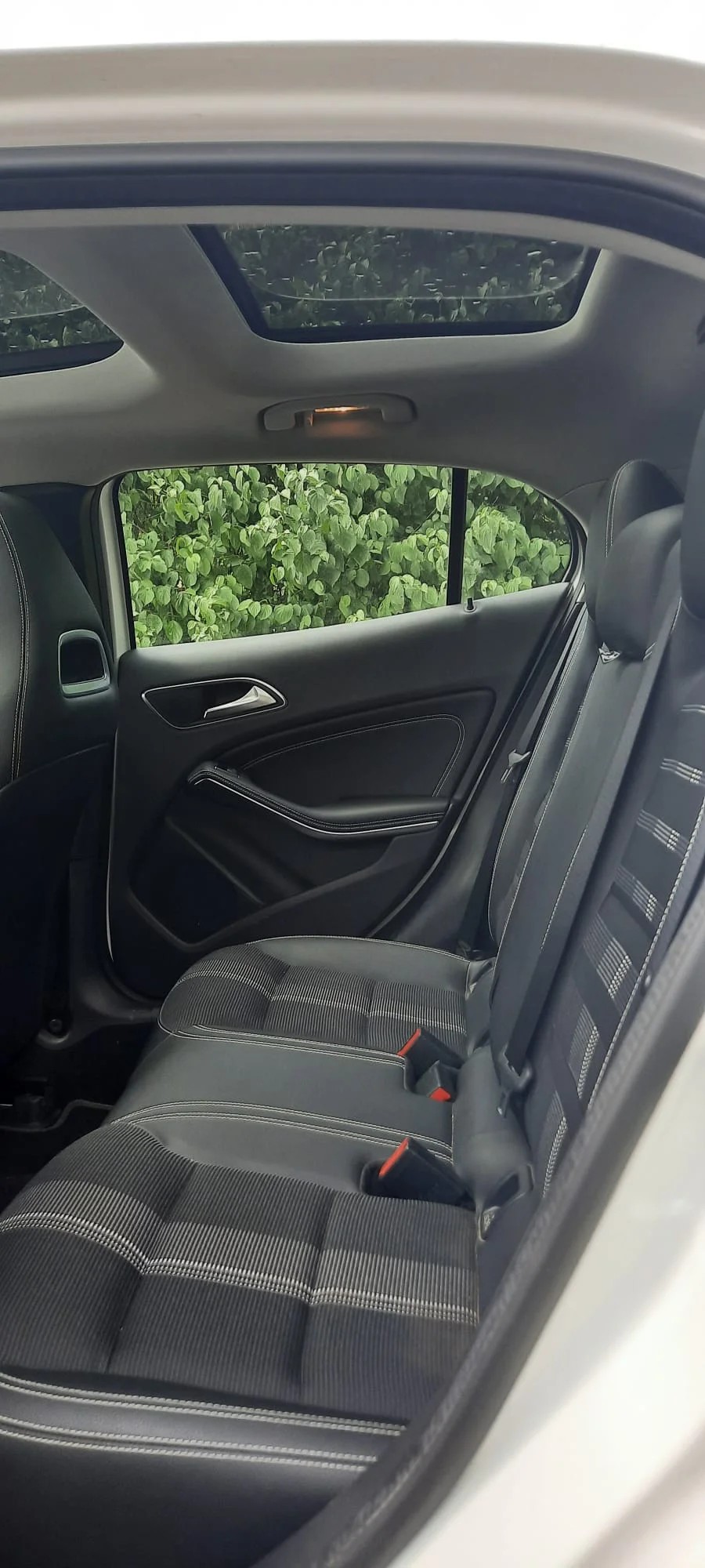 MERCEDES-BENZ GLA 200-image-5
